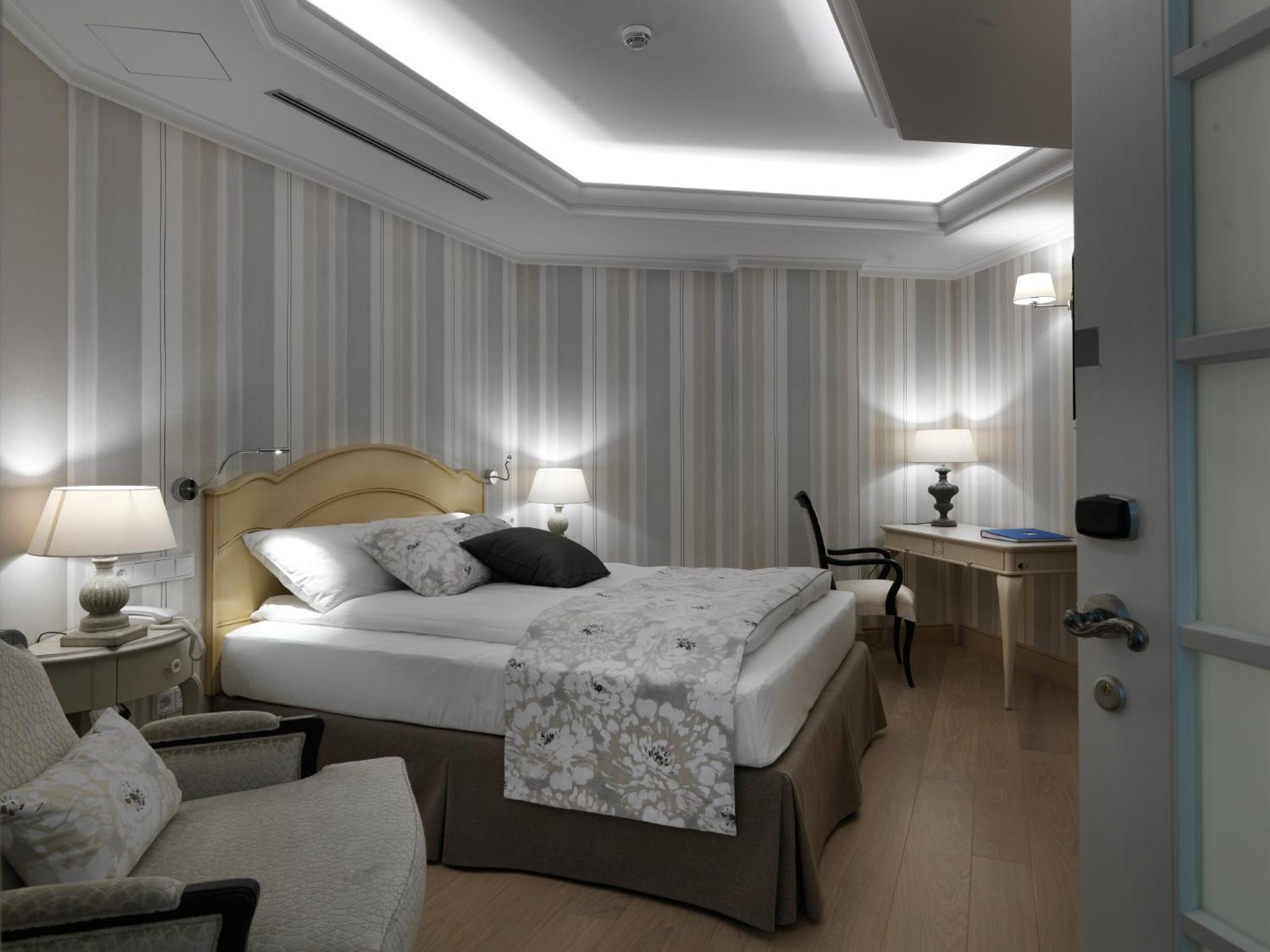 Small Double Room