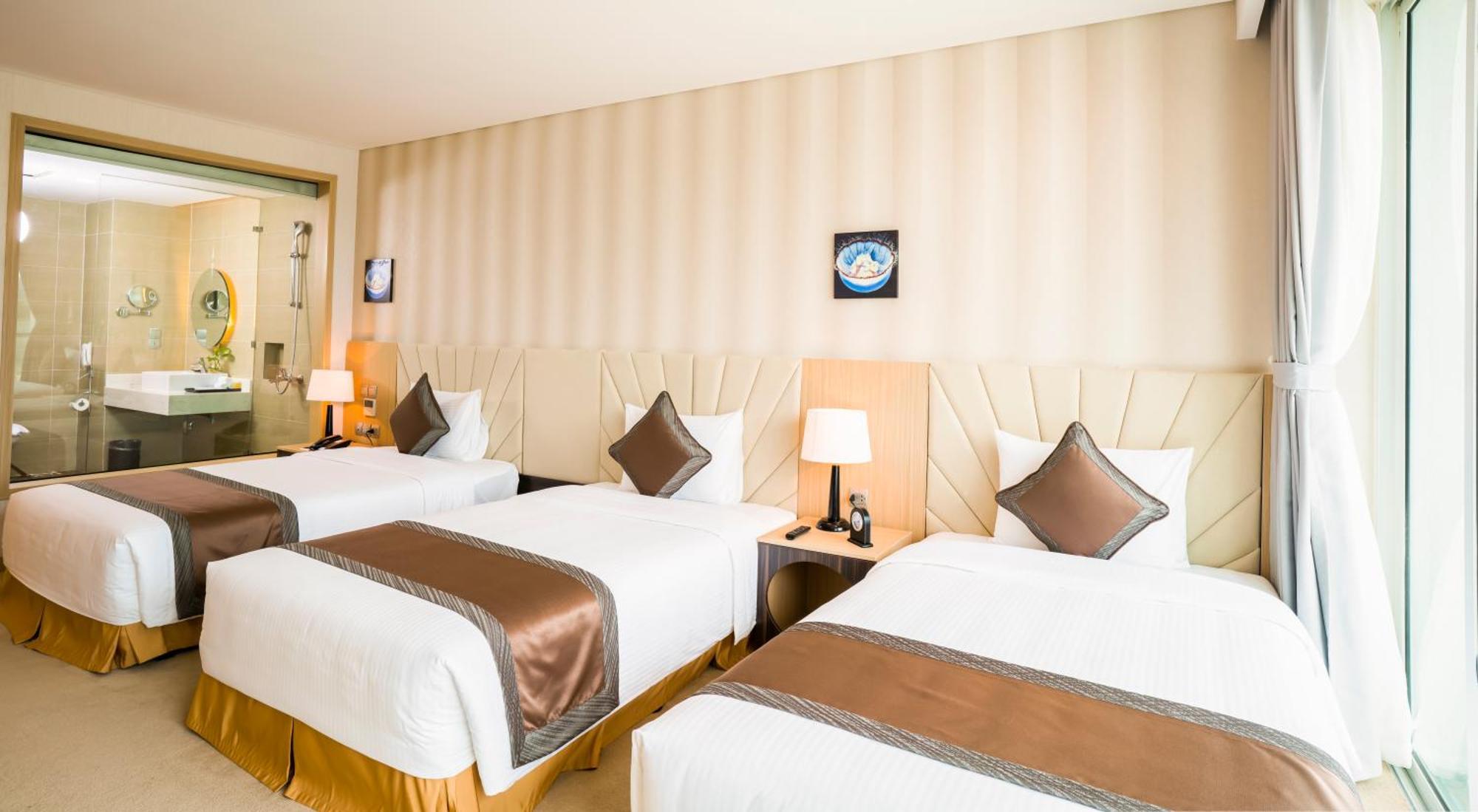 Deluxe Triple Room,1283636713:JPEG