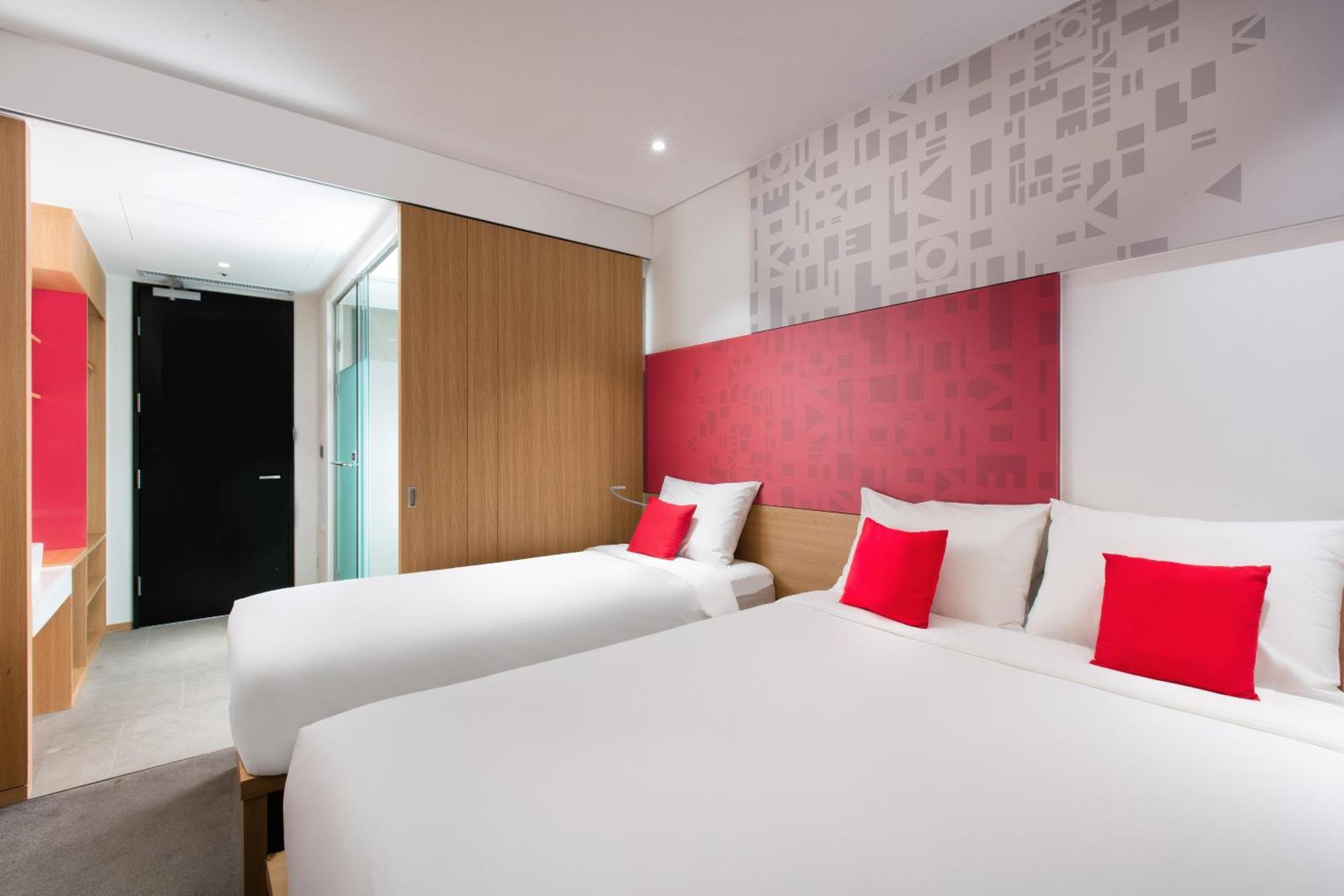 Triple Room