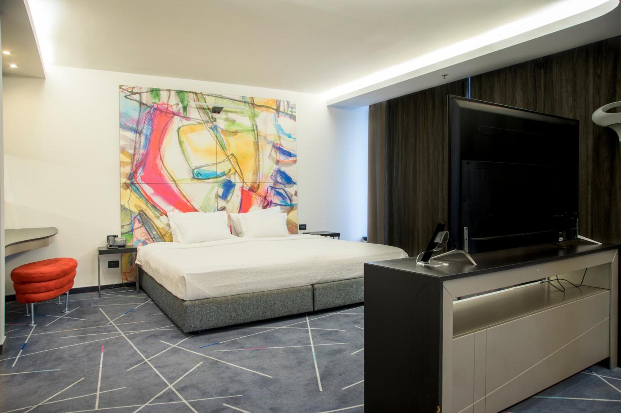 Junior King Suite,1681719616:JPEG