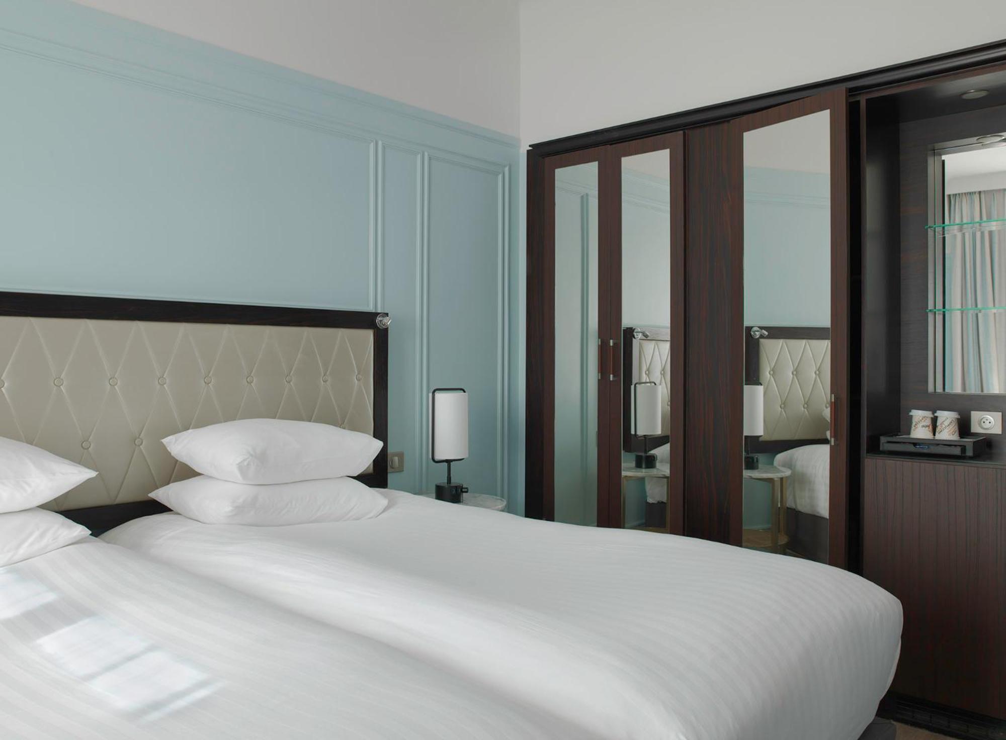 Executive Room Twin Beds