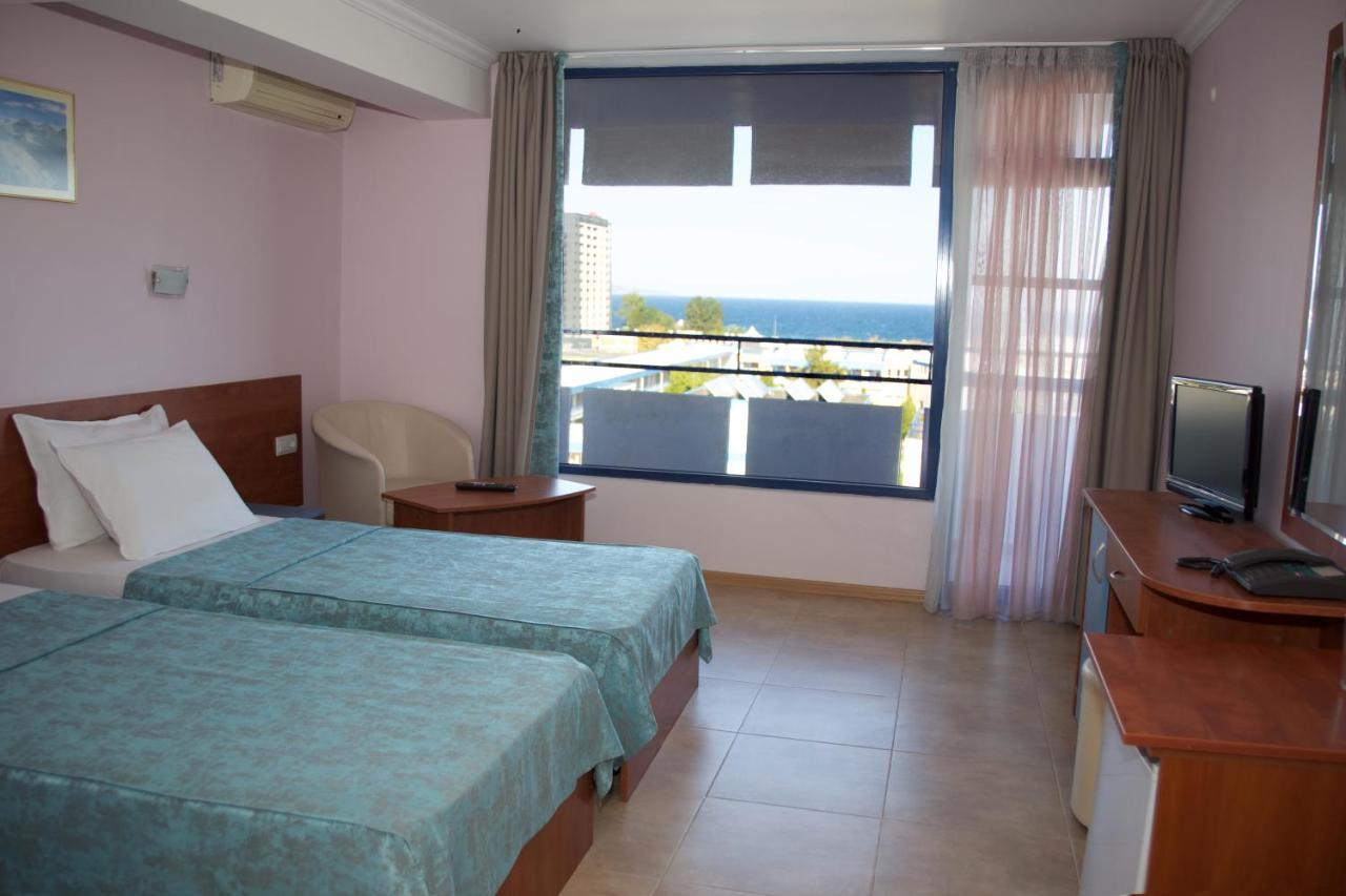 Twin Room with Balcony (2 Adults + 1 Child)
