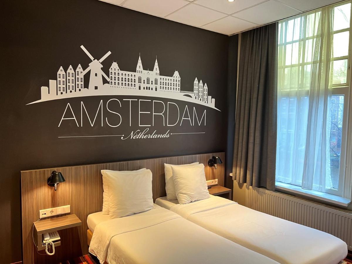 Triple Room Canal View