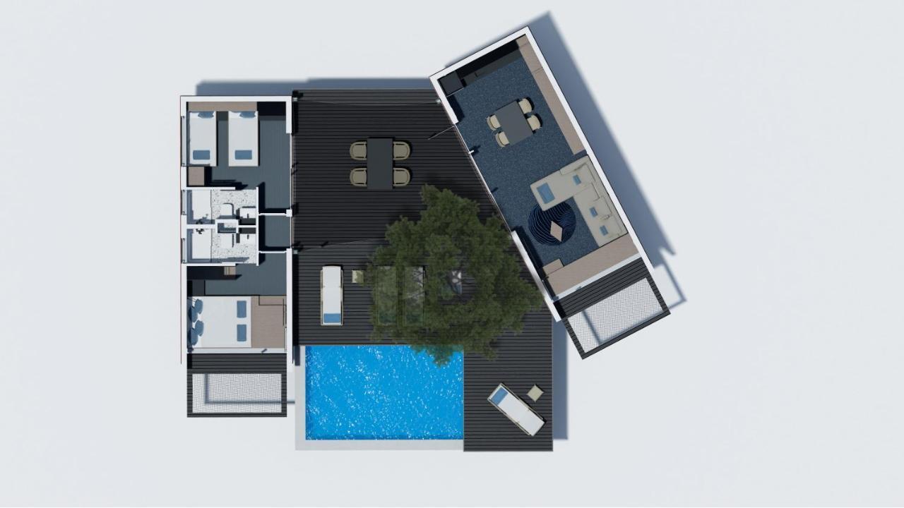 Family Holiday Home 2 modules pool