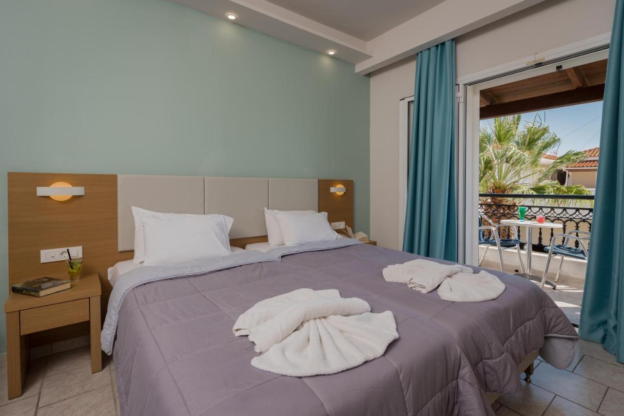 Superior Double or Twin Room Mountain View