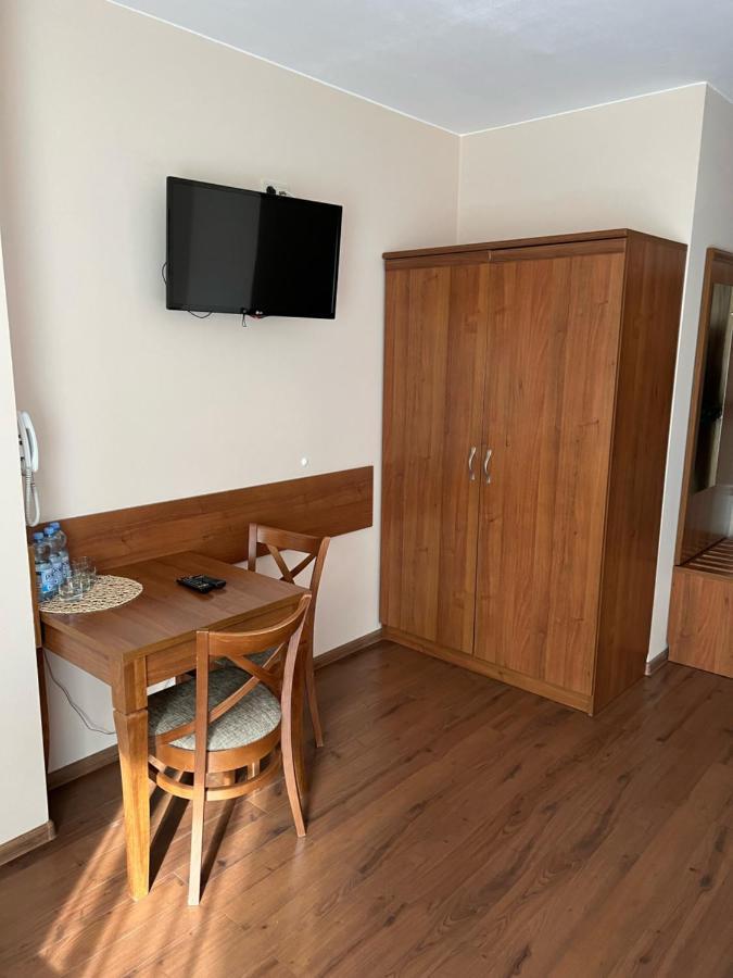 Standard Twin Room,1234305446:JPEG
