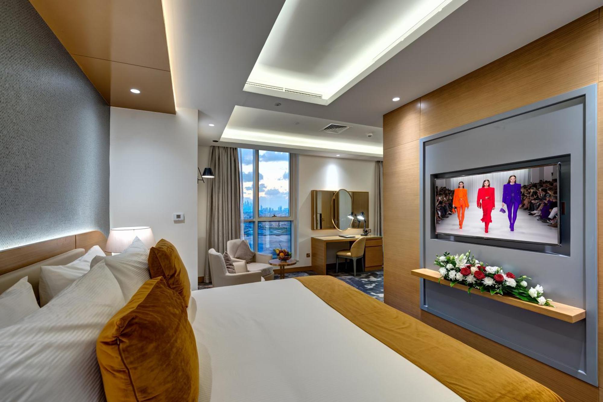 S Suite Food & Beverage excluding room dinning