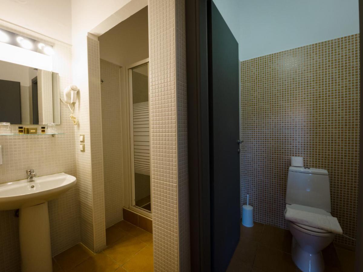 One-Bedroom Apartment 2
