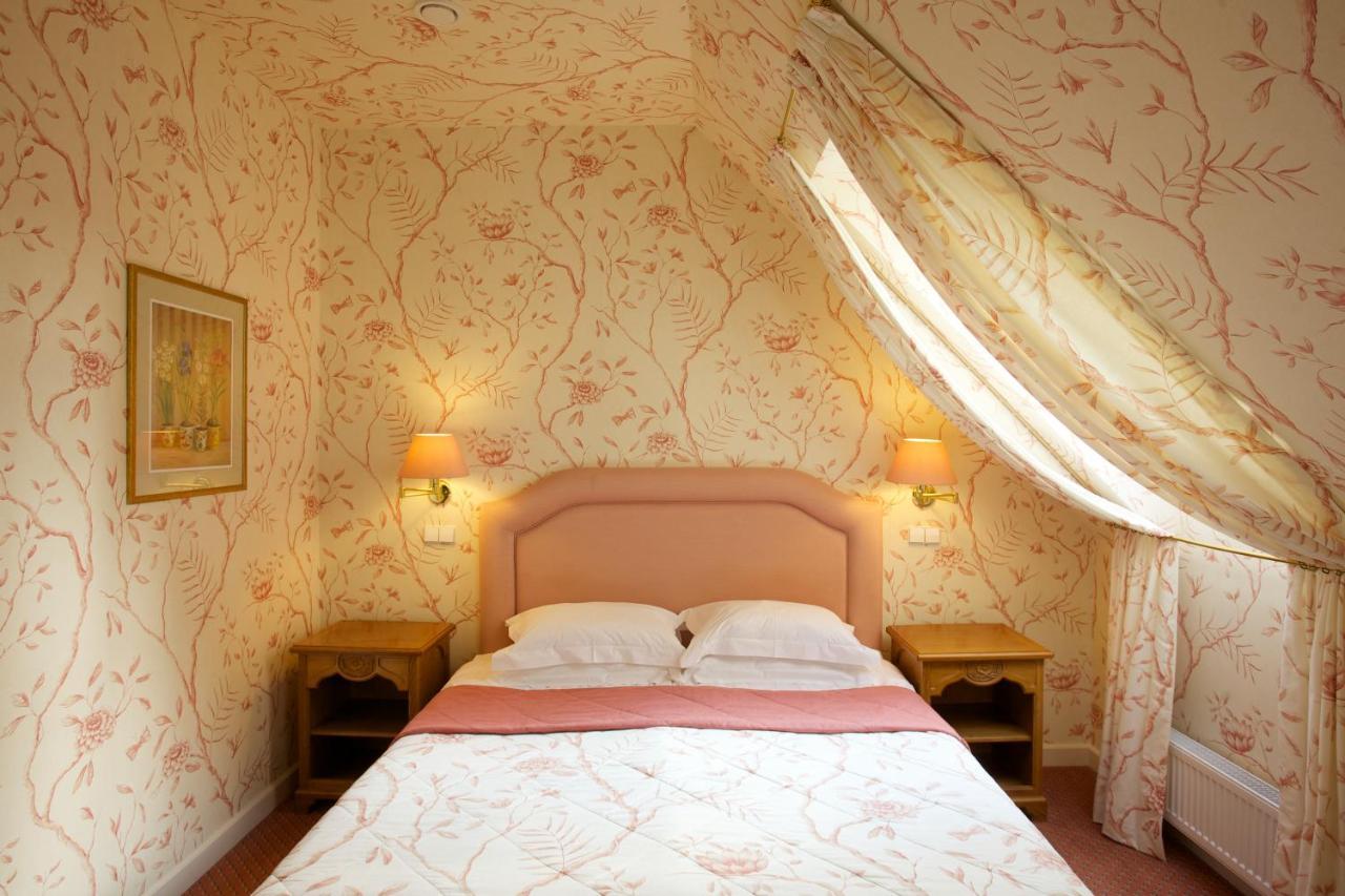 Classic Double or Twin Room Spa Access
