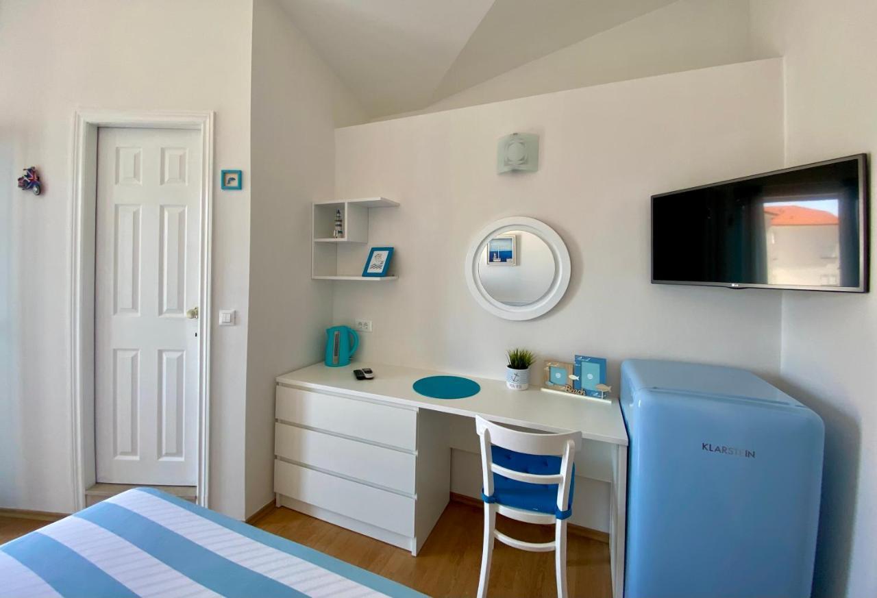Studio Apartment Sea View