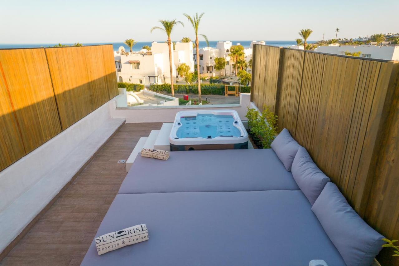 Jacuzzi Suite Posh Club