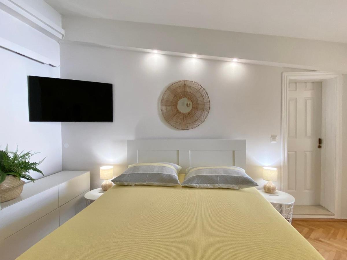Studio Apartment Sea View
