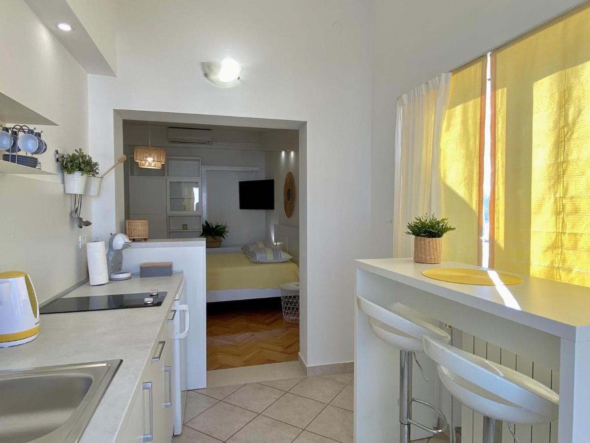 Studio Apartment Sea View