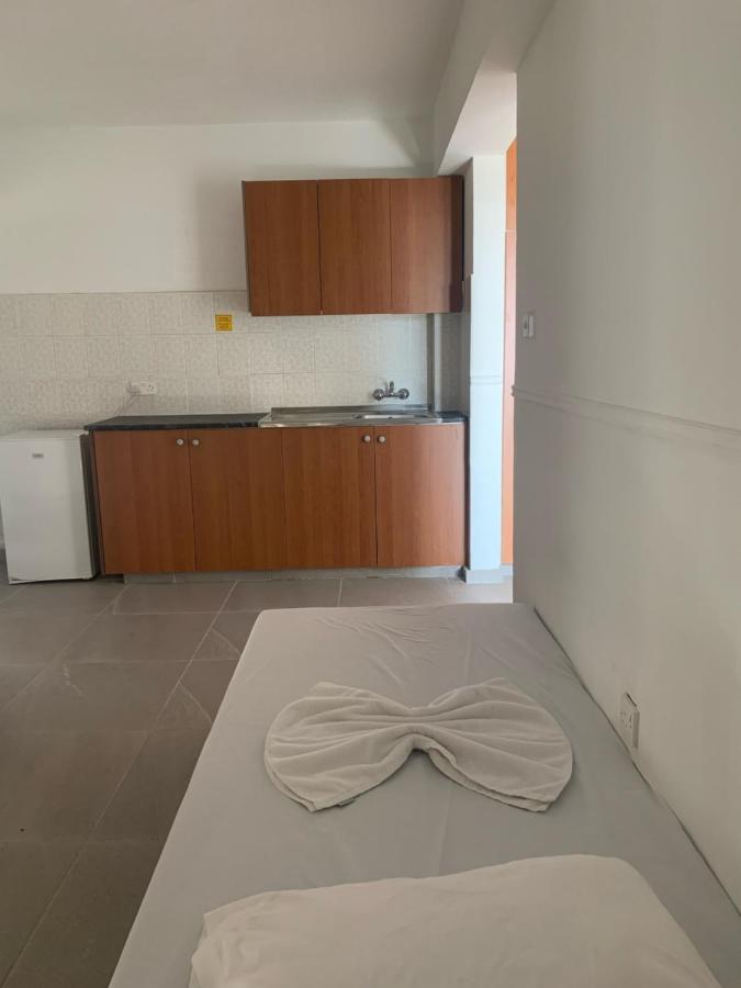 One-Bedroom Apartment Annex Building