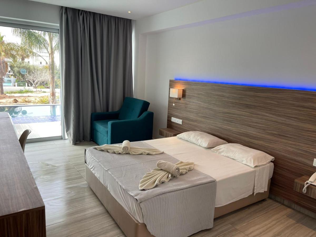 Junior Suite Private Pool
