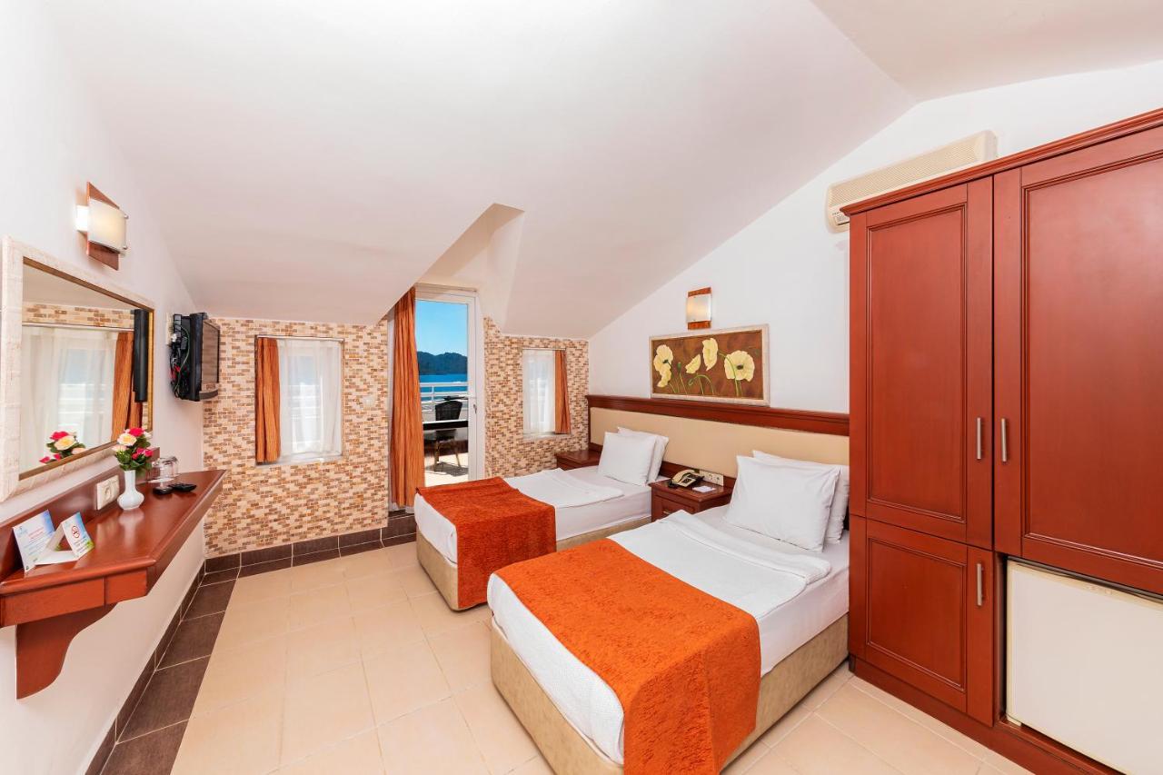 Double or Twin Room Side Sea View,1278572299:JPEG