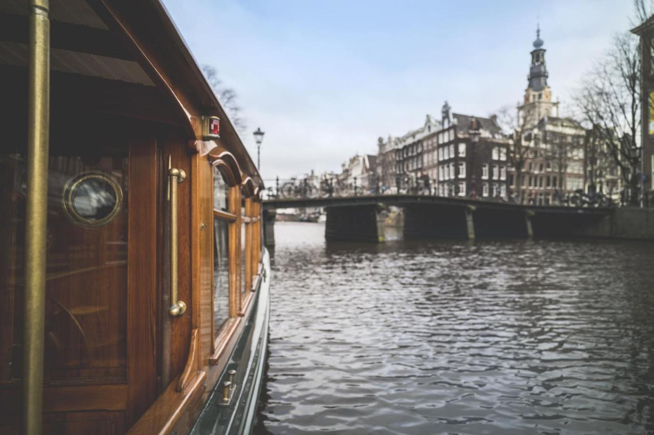 New Amsterdam Suite Canal View