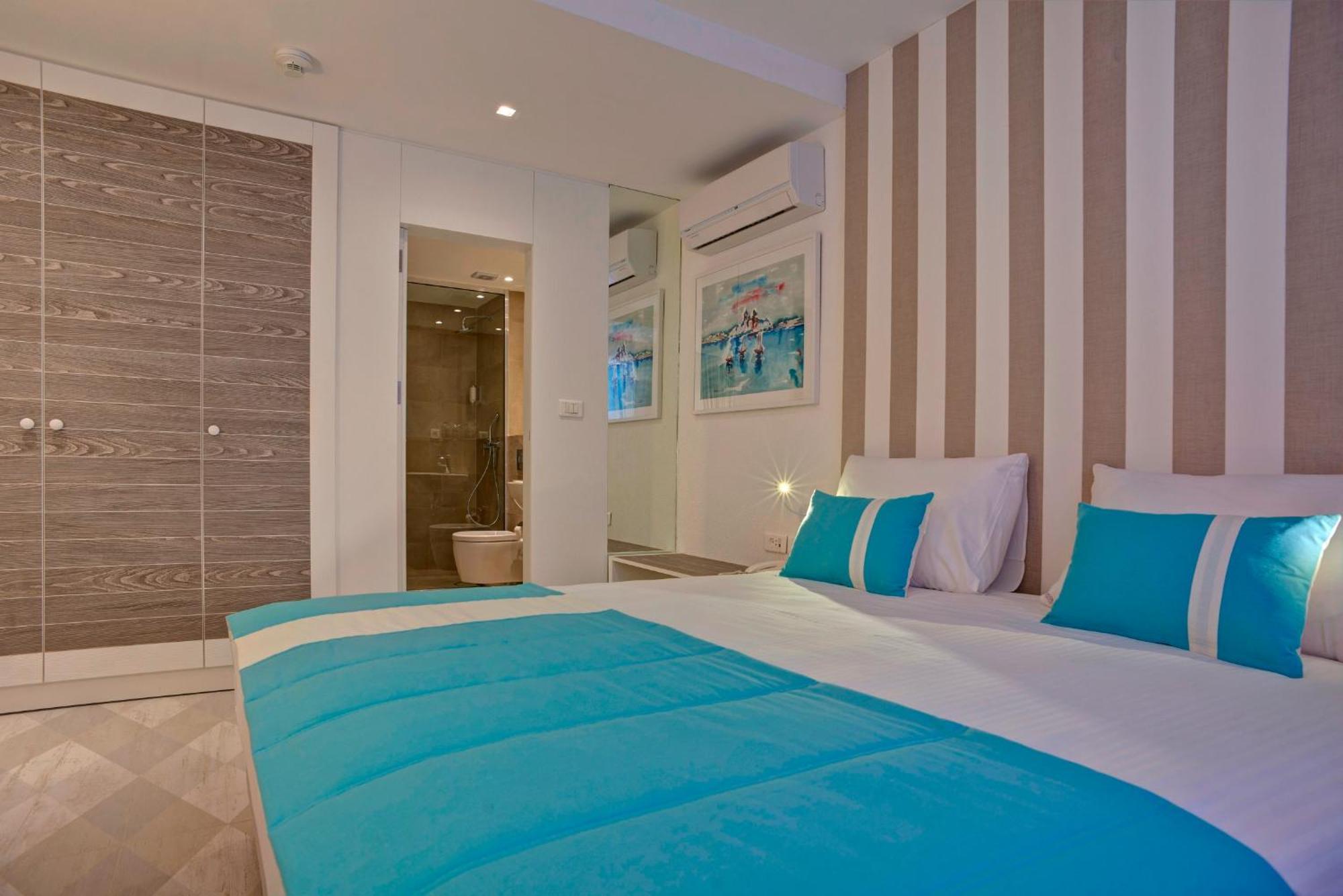 Double or Twin Room Balcony