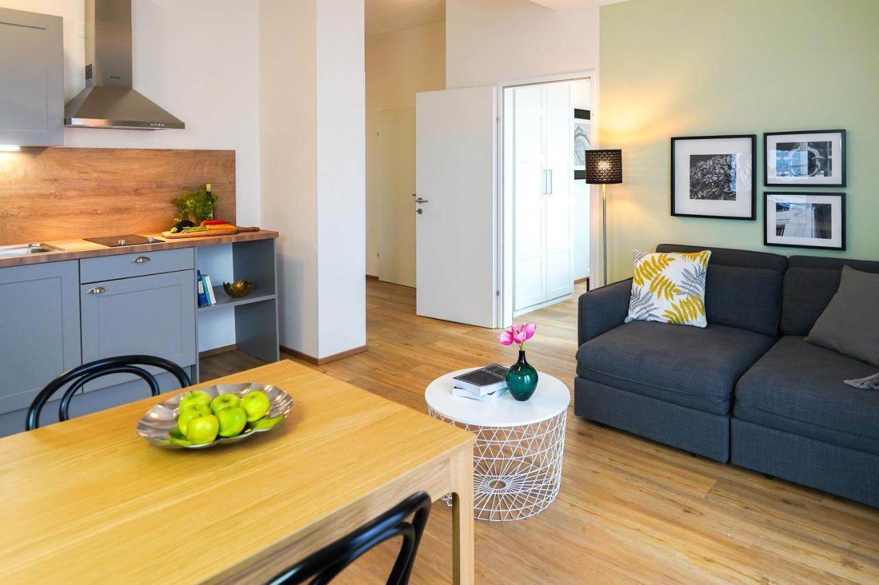 Two-Bedroom Apartment,1263291364:JPEG