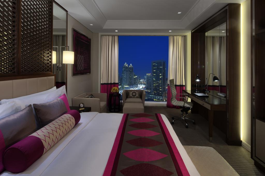 Luxury King Room City View Staycation on F&B spa & laundry early check & late check-out