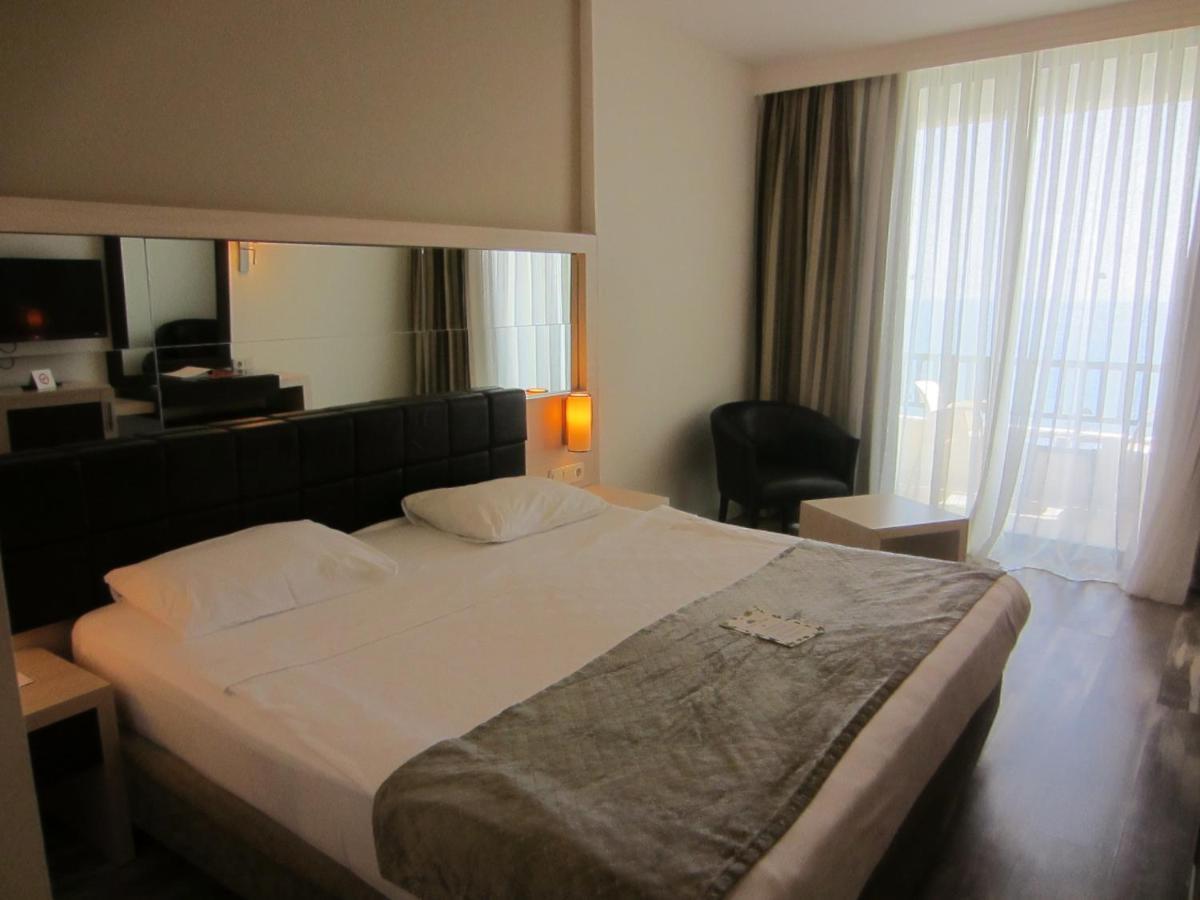 Standard Double Room,1627225972:JPEG