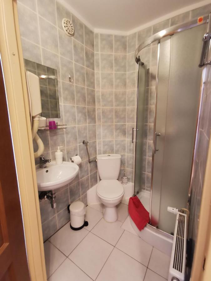 Economy Single Room,1264871368:JPEG