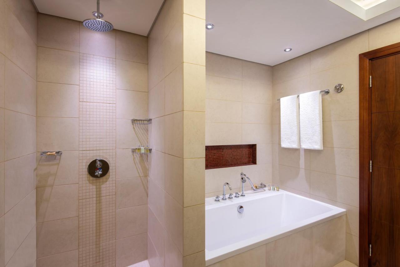Three Bedroom Apartment beach access