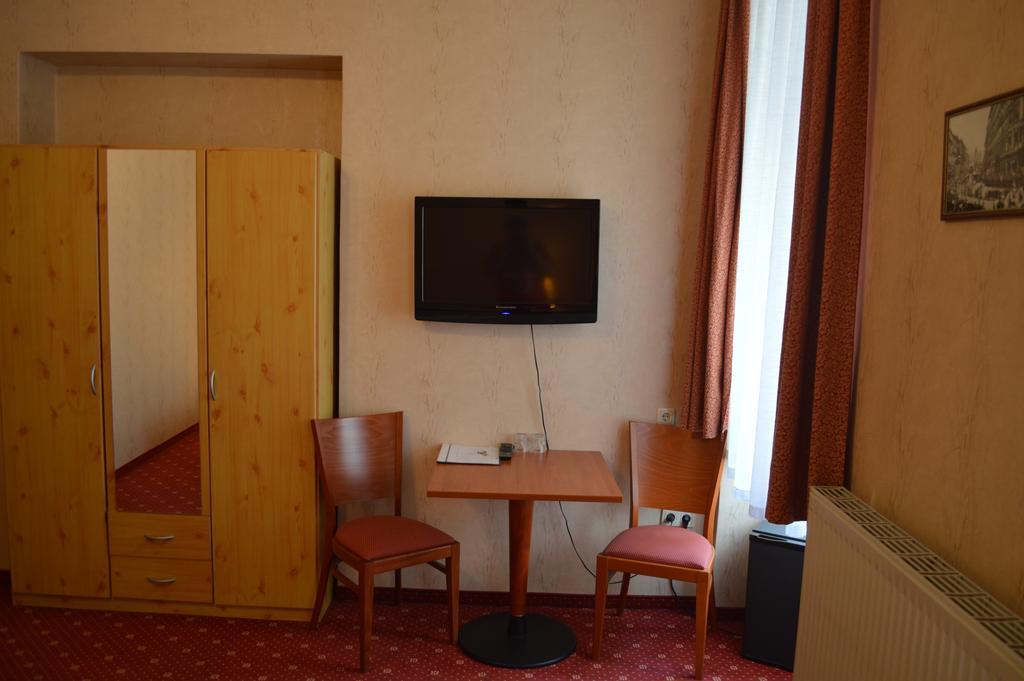 Double Room Extra Bed