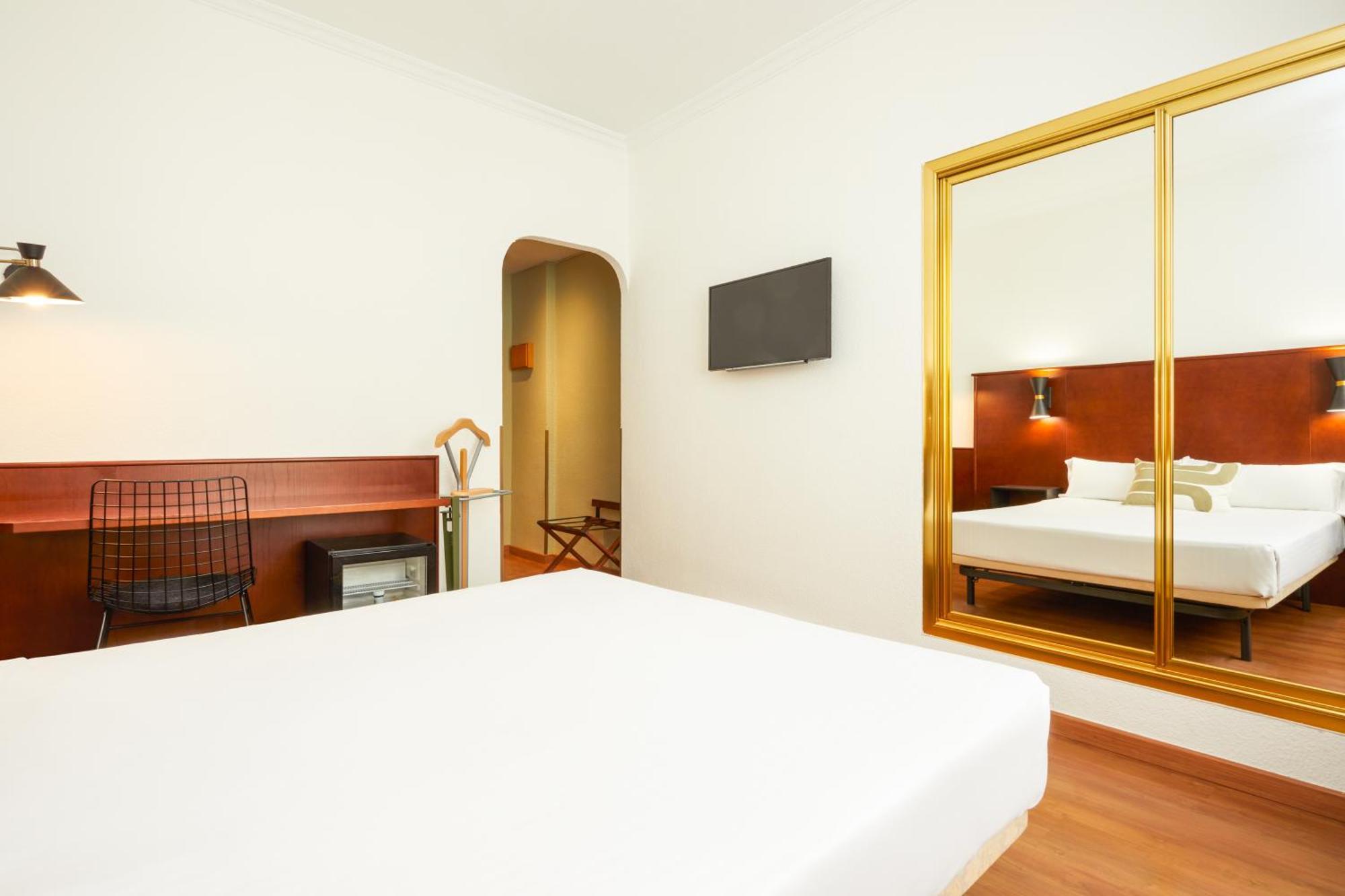 Double Room,1272548251:JPEG