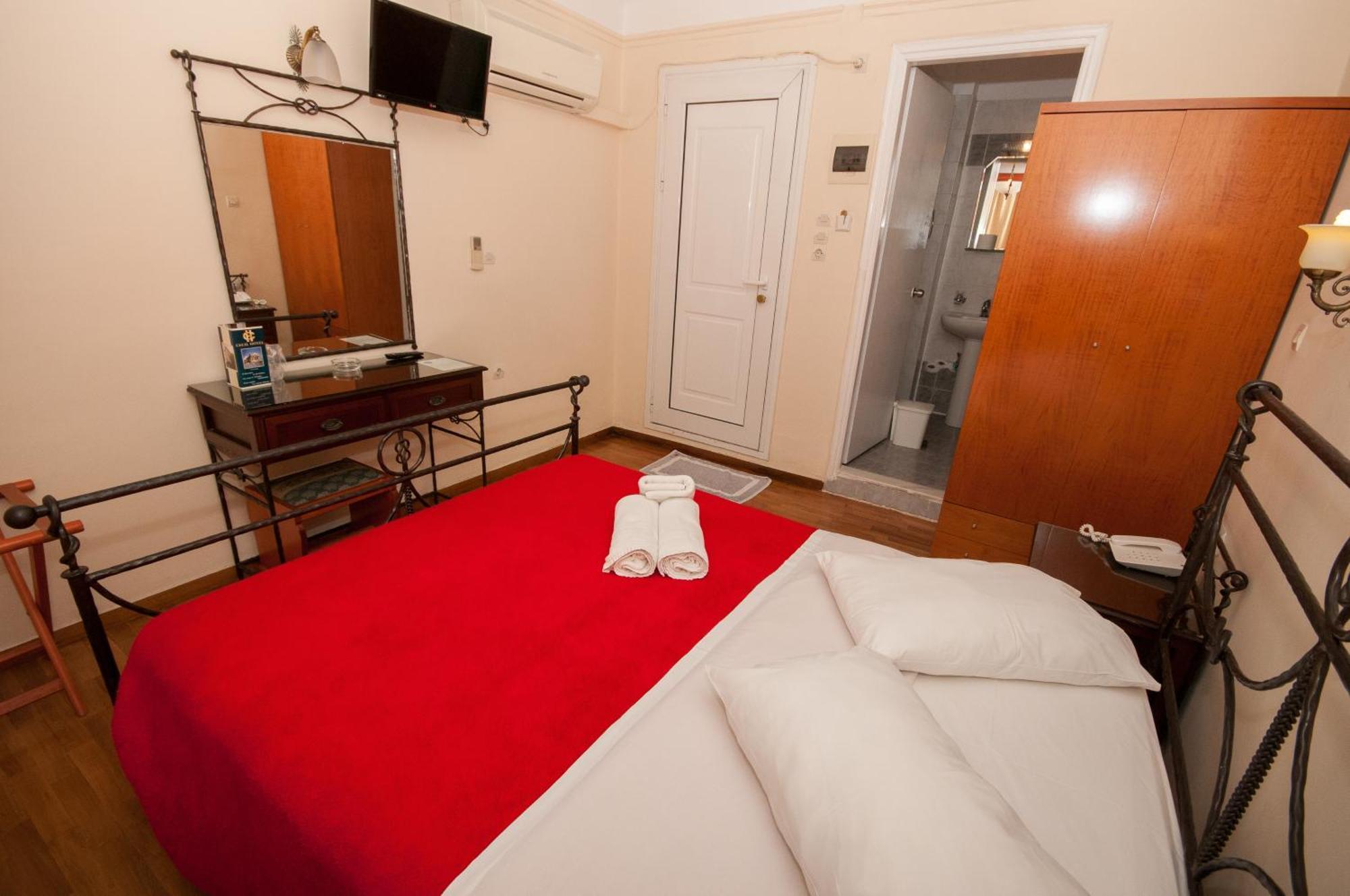 Economy Double Room