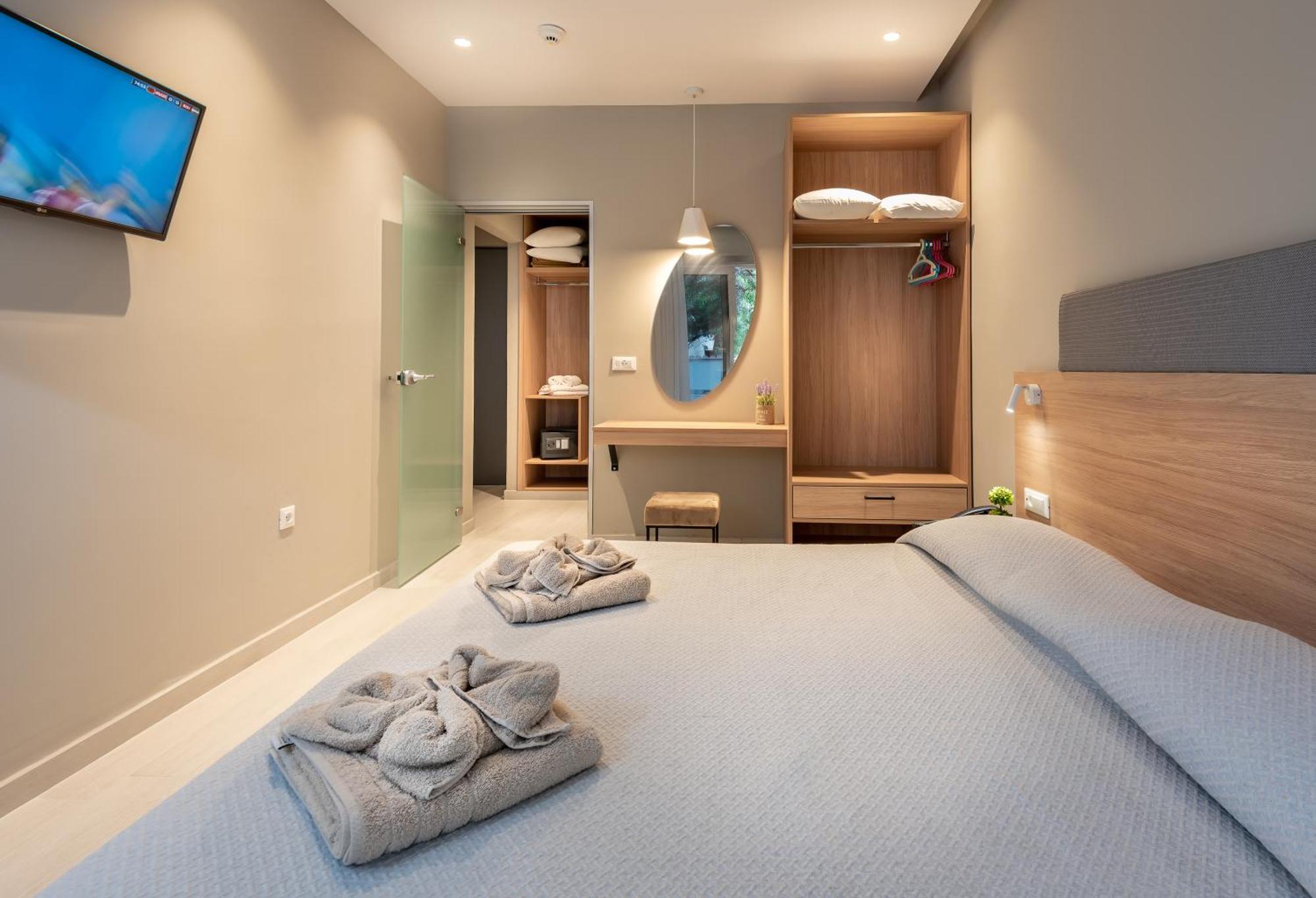 ONE BEDROOM JUNIOR SUITE Ground Floor