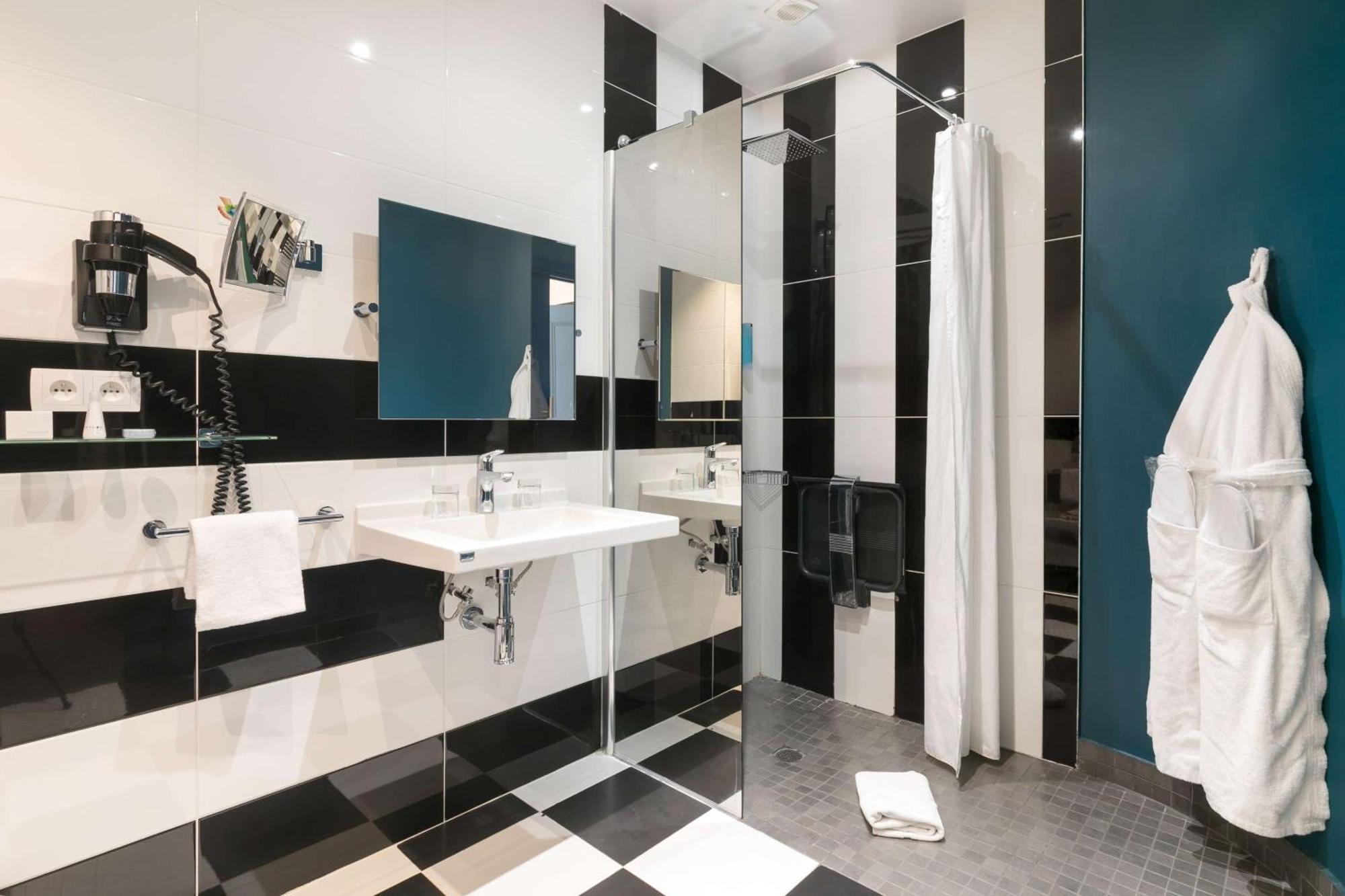 Superior Double Room,1273561978:JPEG