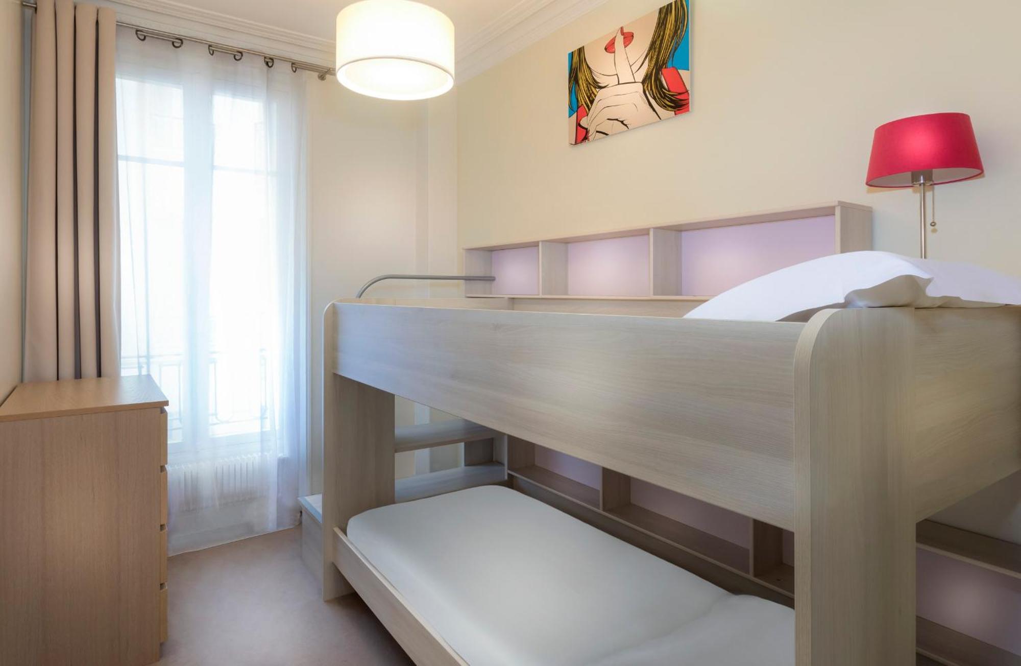 Classic Three-Bedroom Apartment