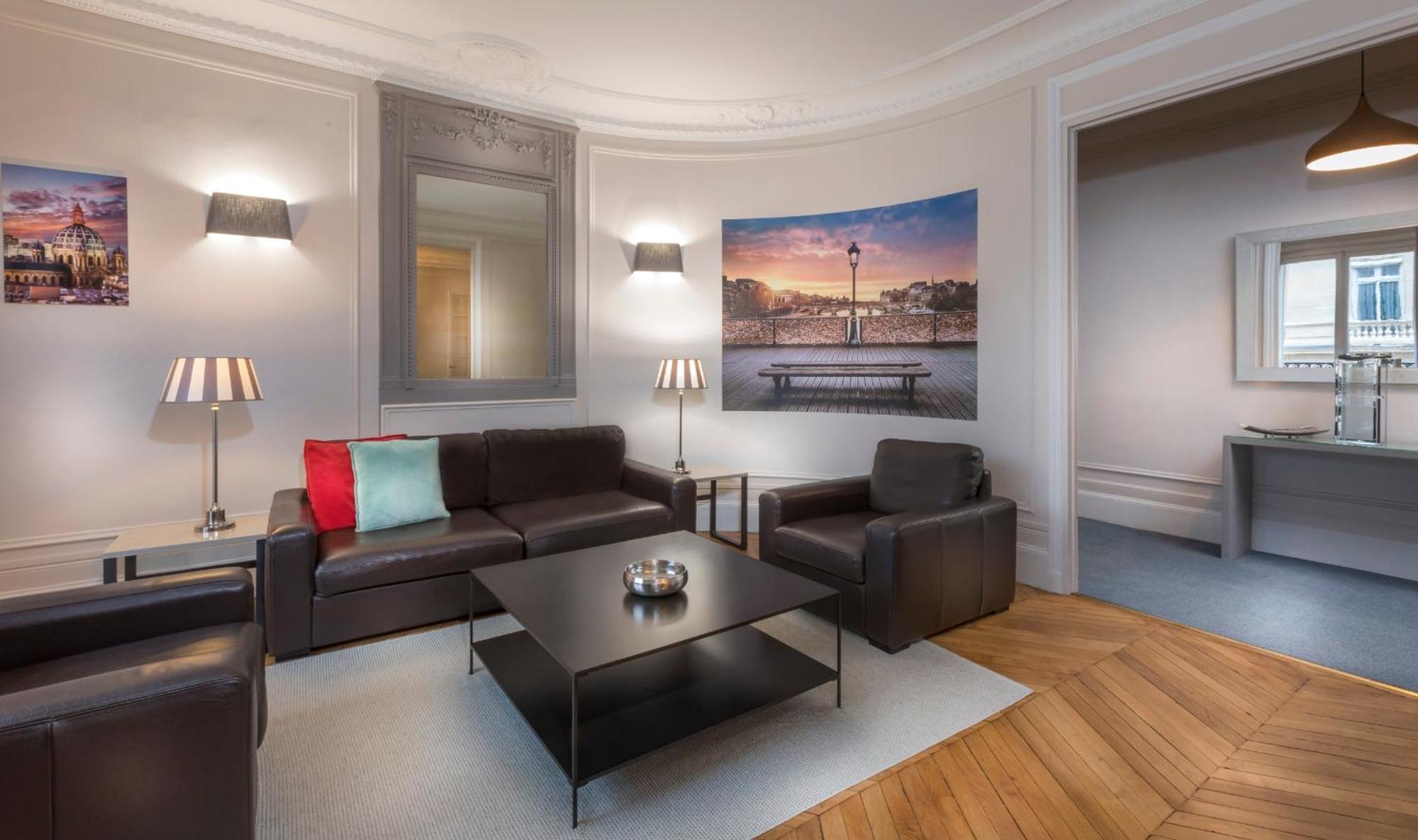 Superior Three-Bedroom Apartment