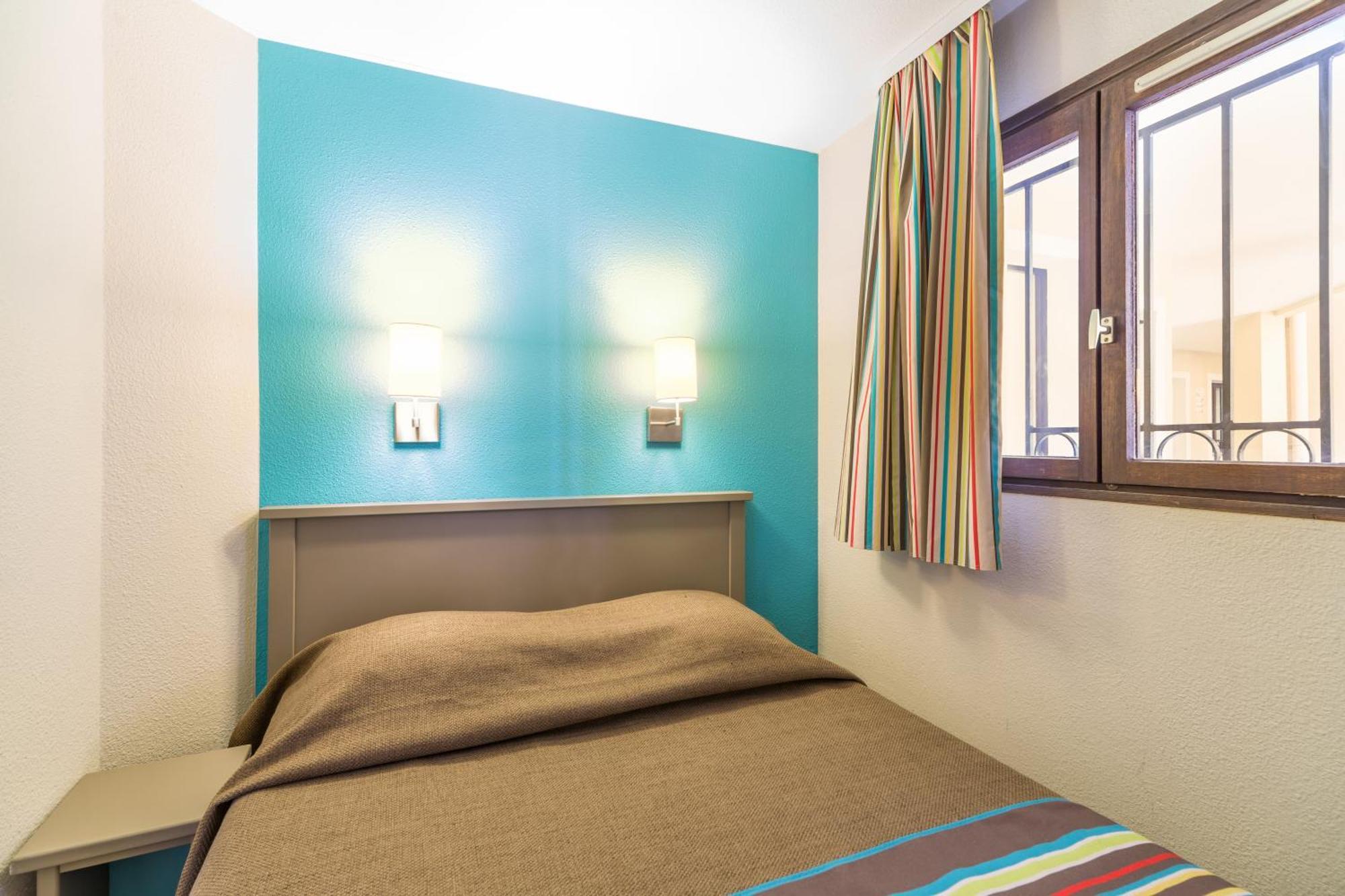 One-Bedroom Apartment Terrace or Balcony Sea View
