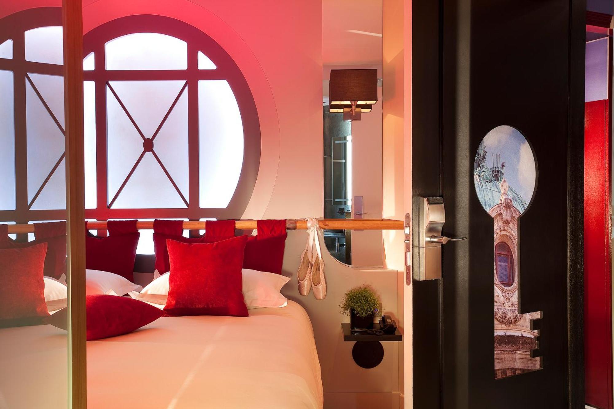 Double Room Opéra Garnier Jacuzzi