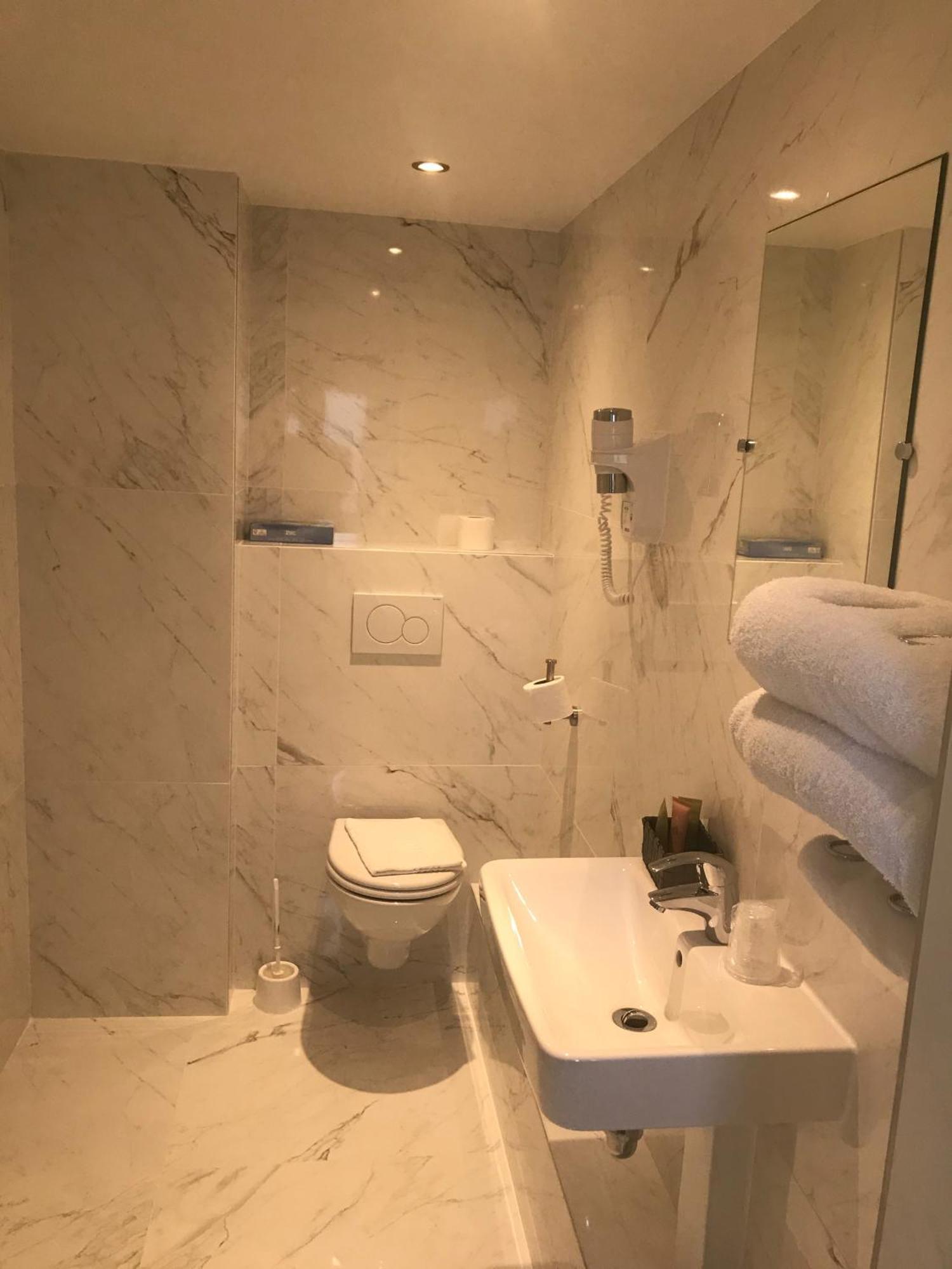 Superior Deluxe double or twin room street view or courtyard extra beds extra fees available