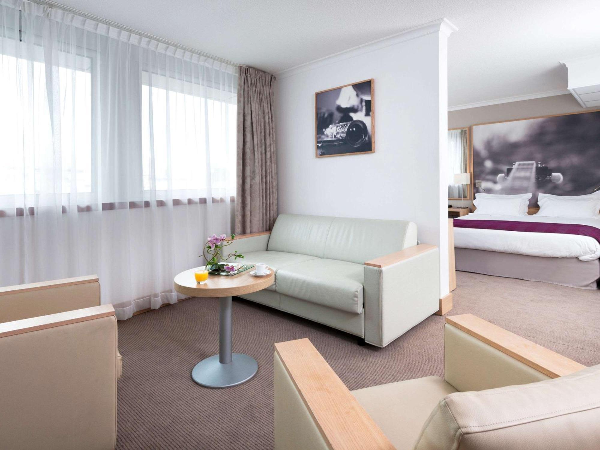 Suite One Double Bed Sofa Bed