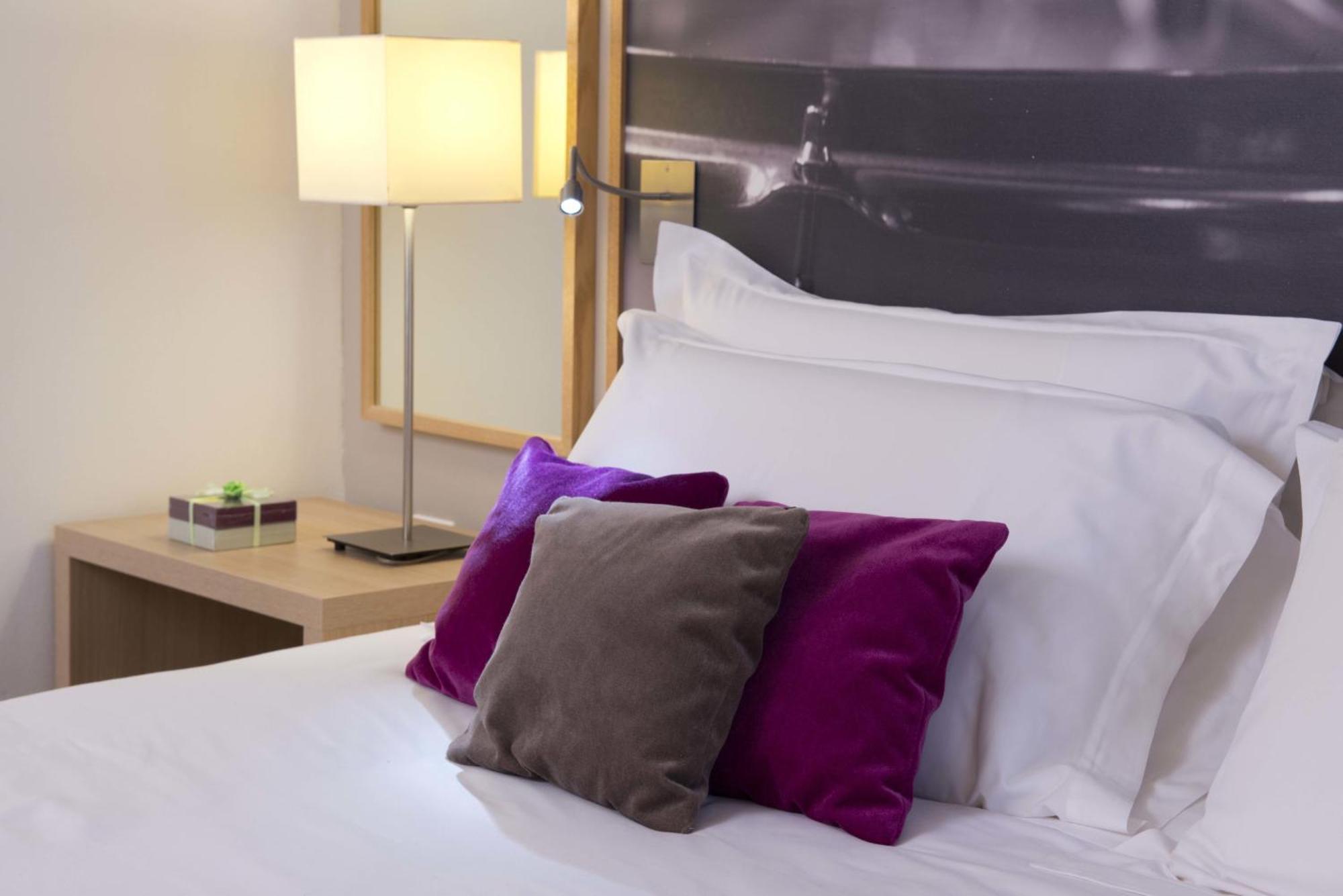 Suite One Double Bed Sofa Bed