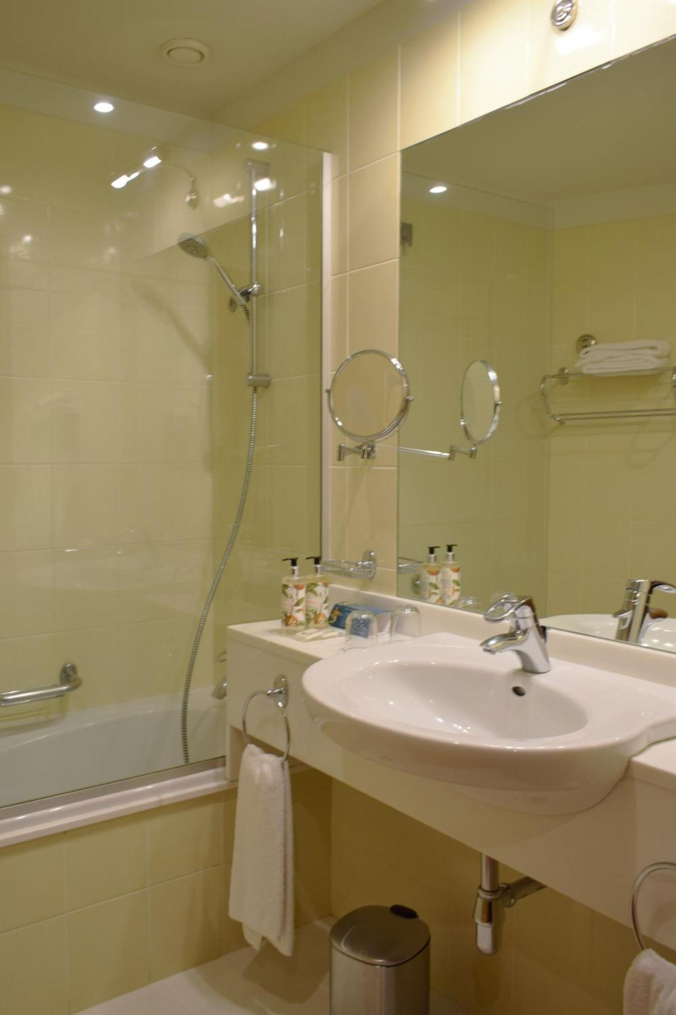 Superior Triple Room Sea View