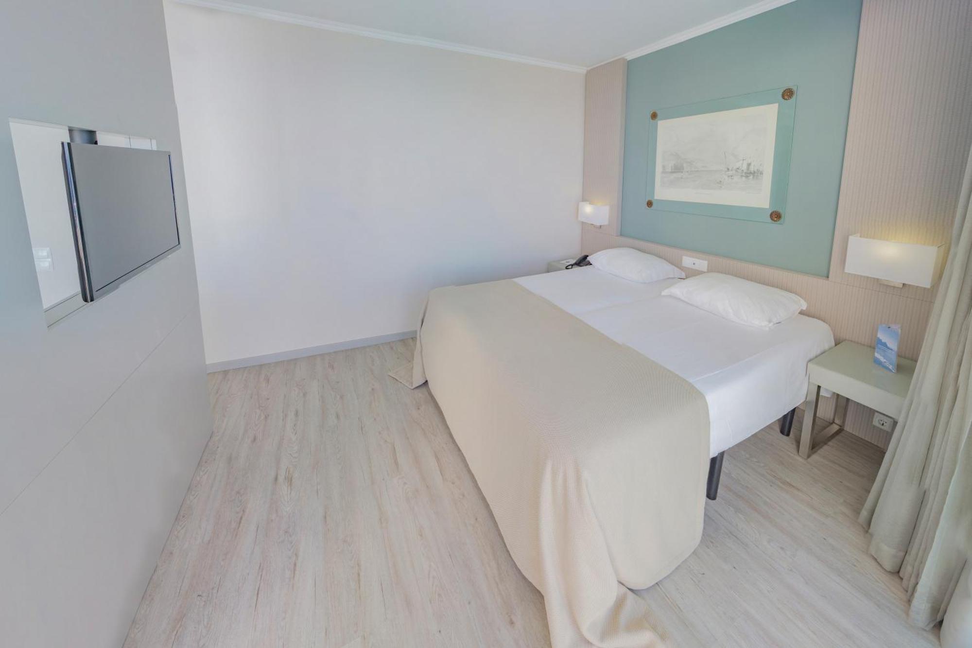 Deluxe Junior Suite