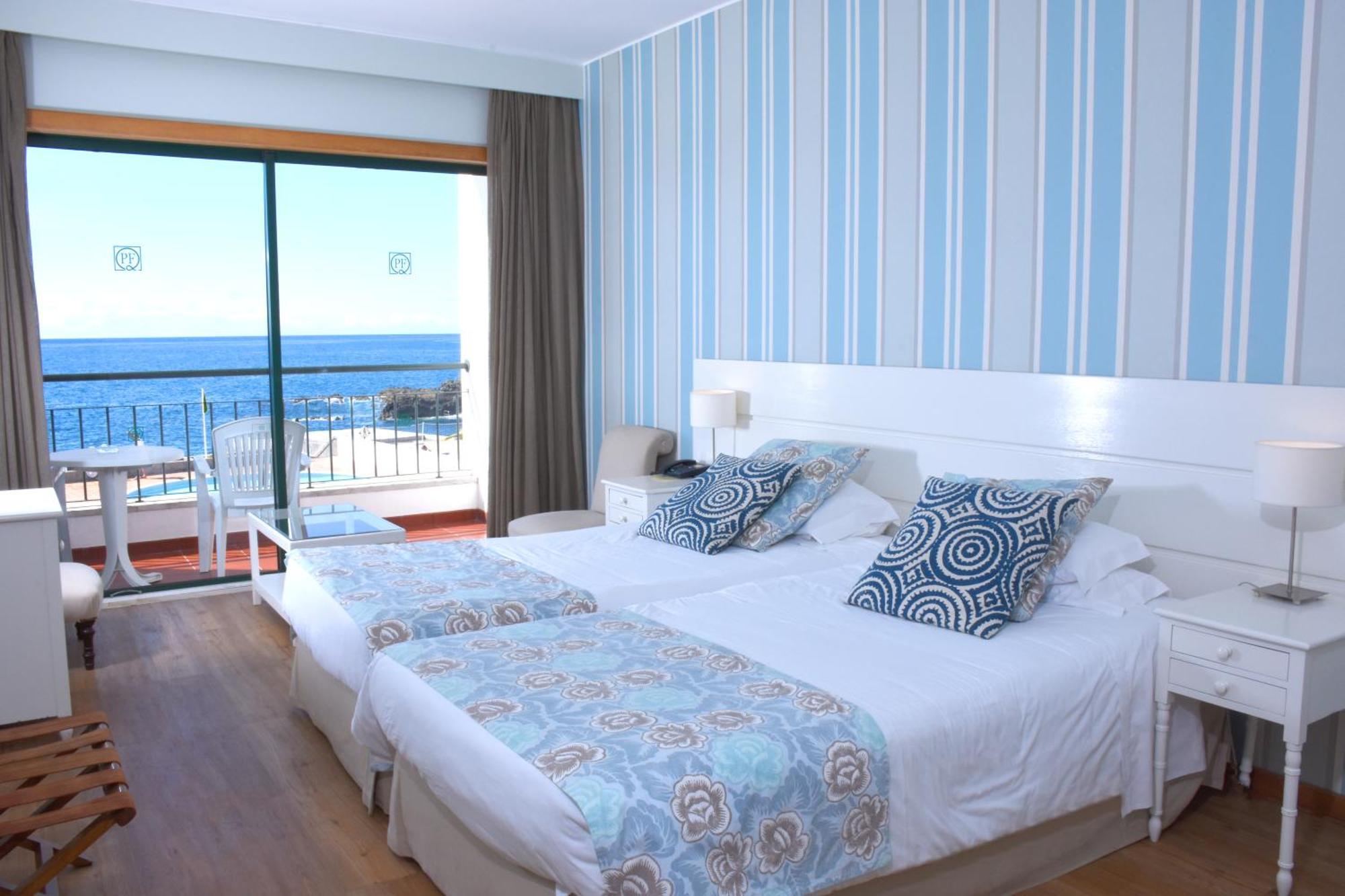 Double or Twin Room with Sea View,1274470834:JPEG