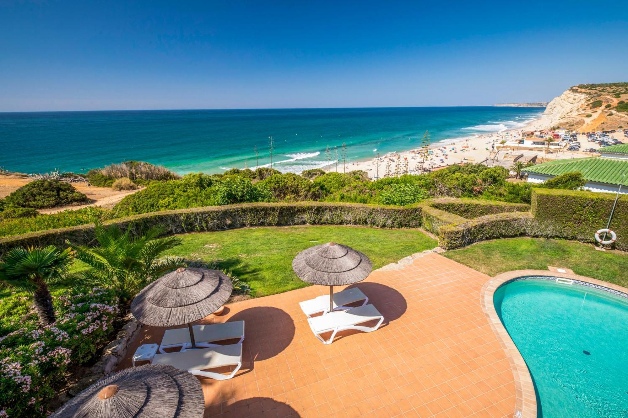 Premium One-Bedroom Apartment Sea View