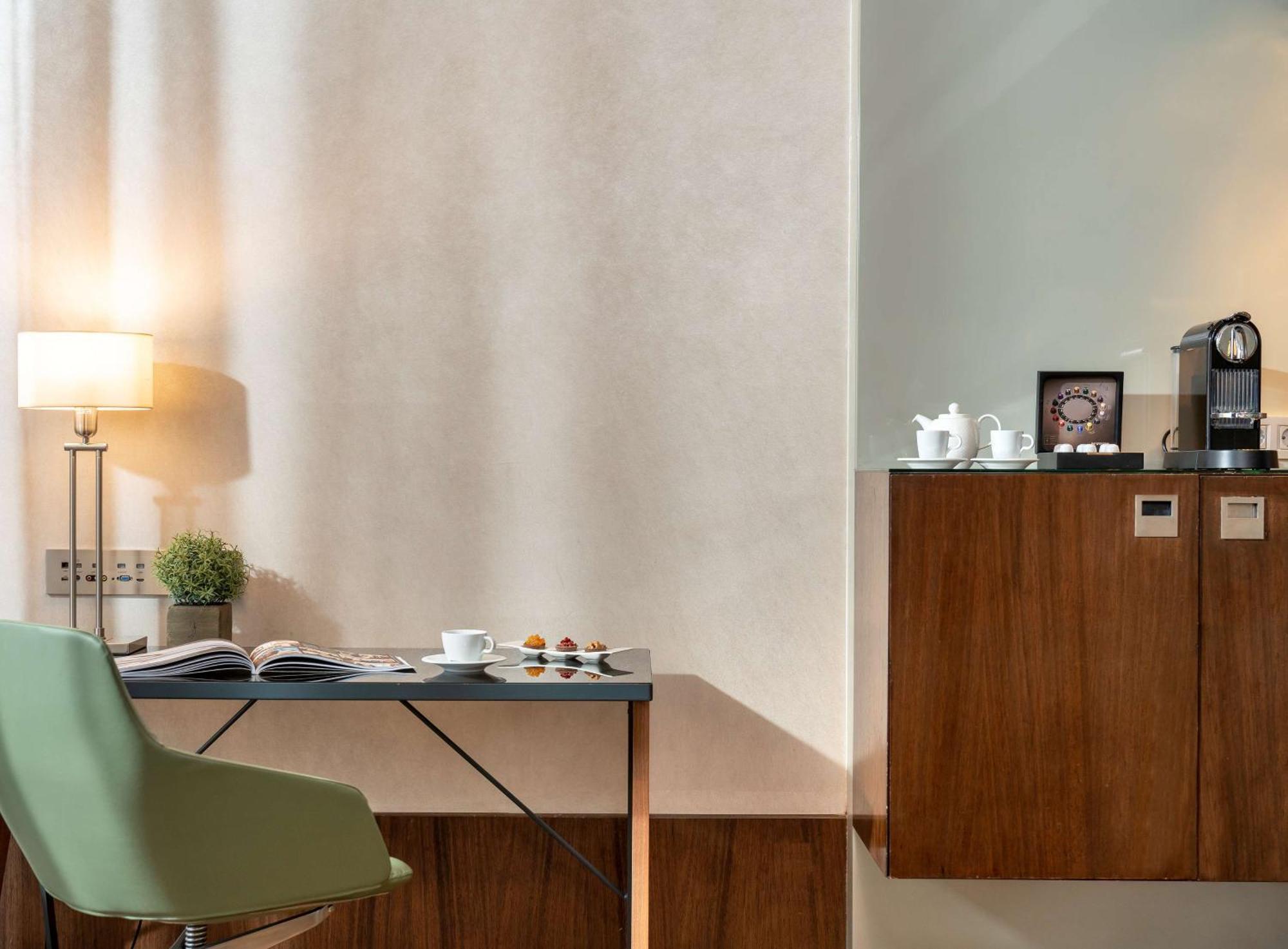 Apartament typu Junior Suite z tarasem i widokiem na miasto