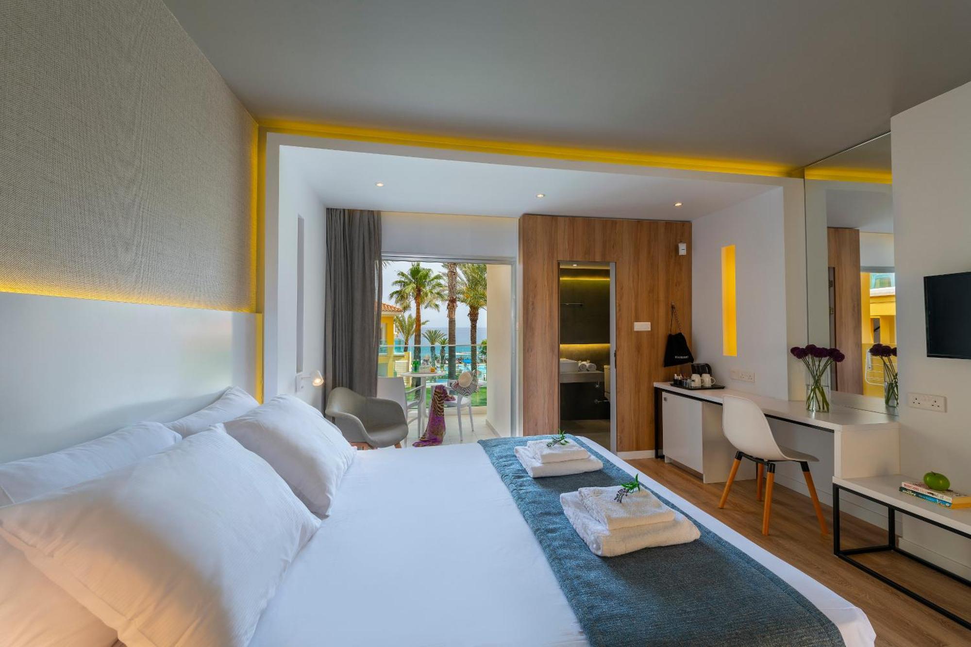 Double Room Partial Sea View