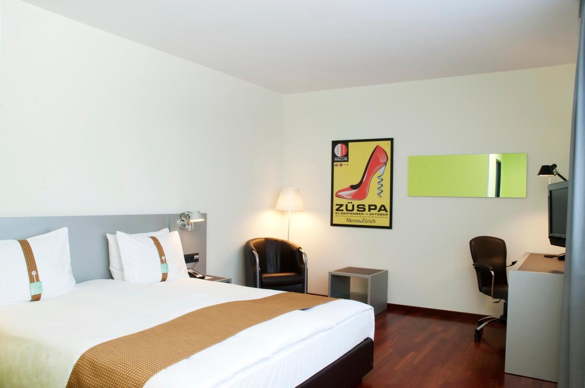 Premium Corner King Room