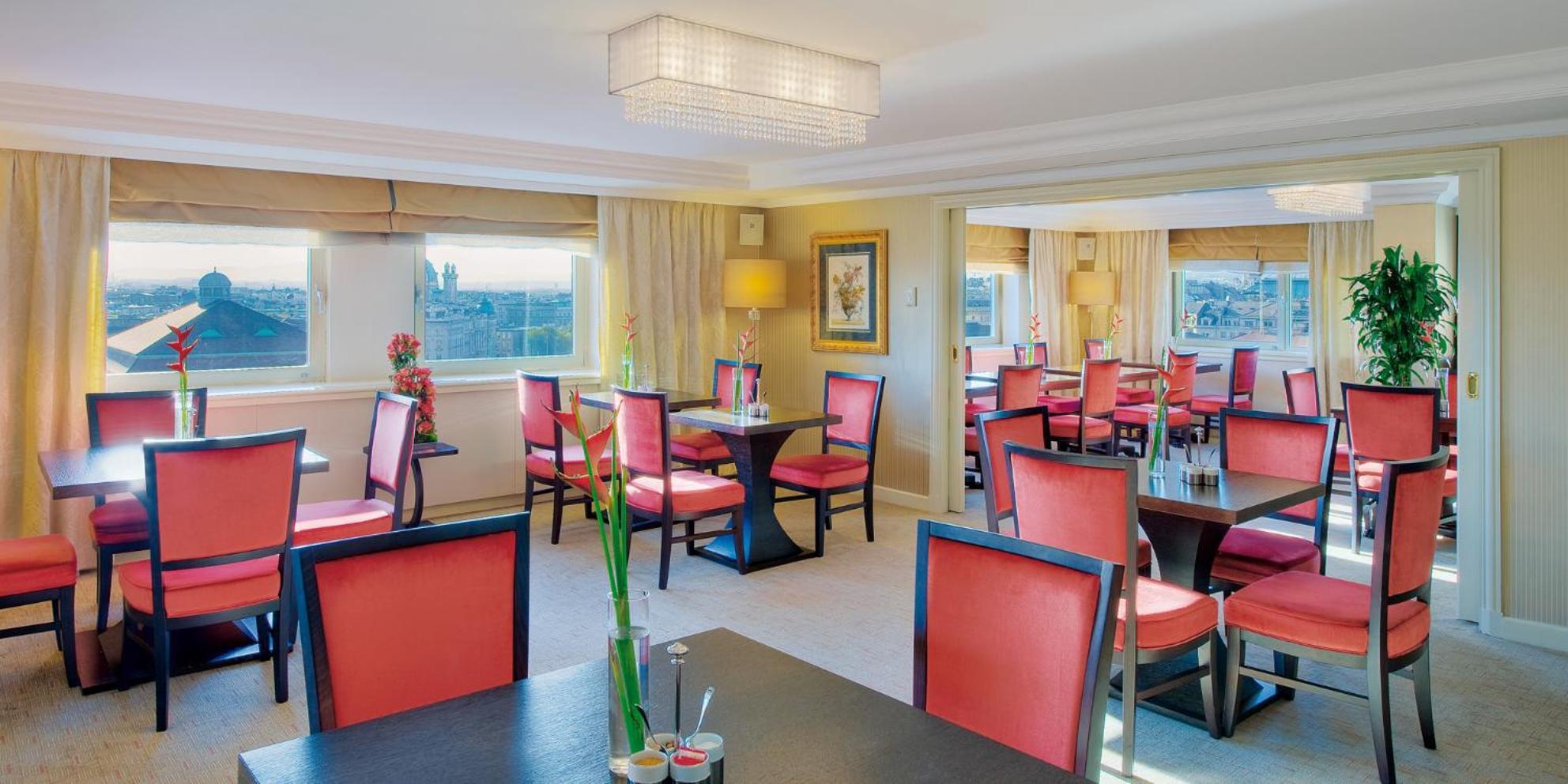 Classic Room Lounge Access