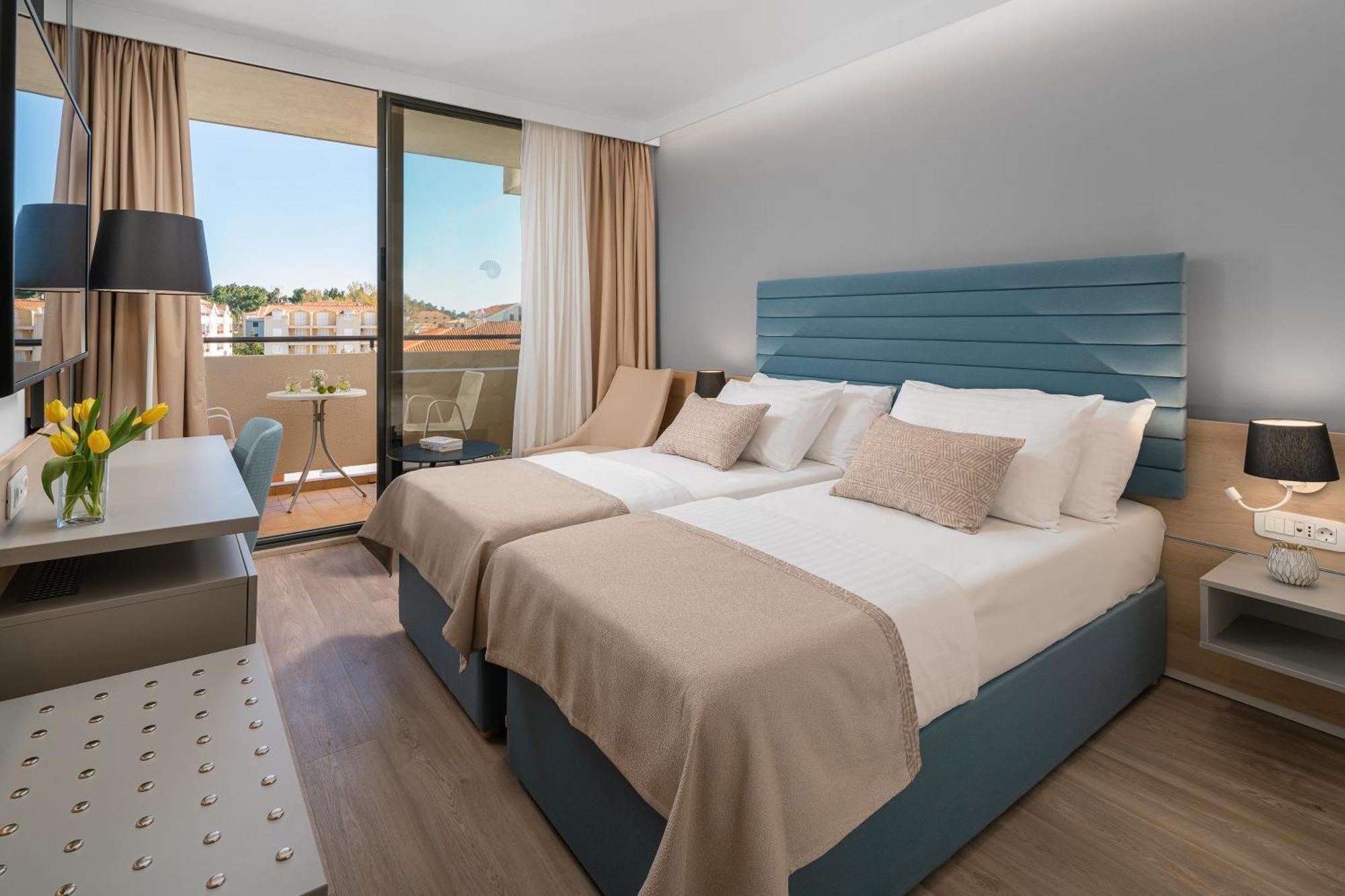 Room 21