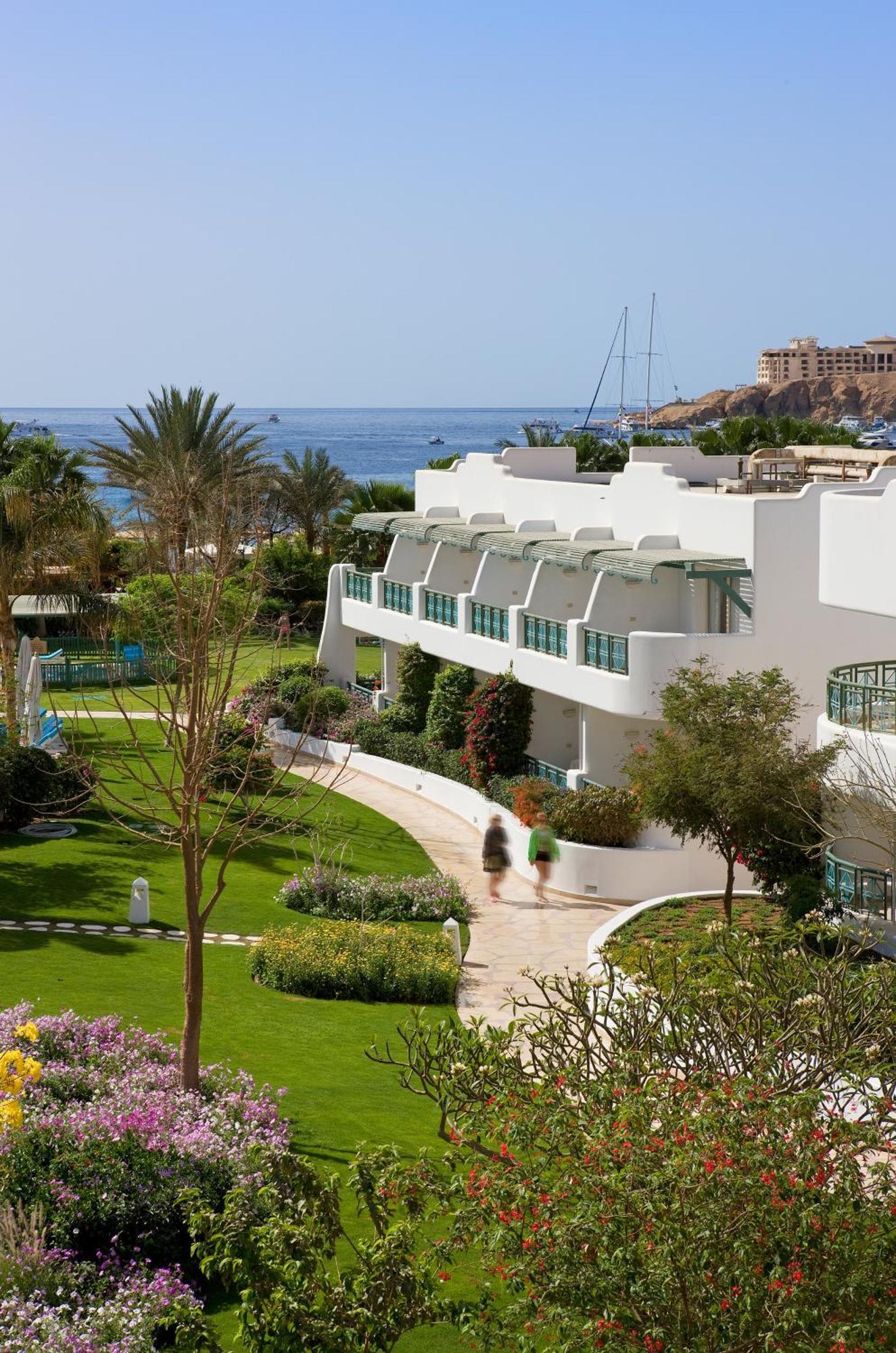  Superior Room 2 Single Beds Pool sideBeach Wing