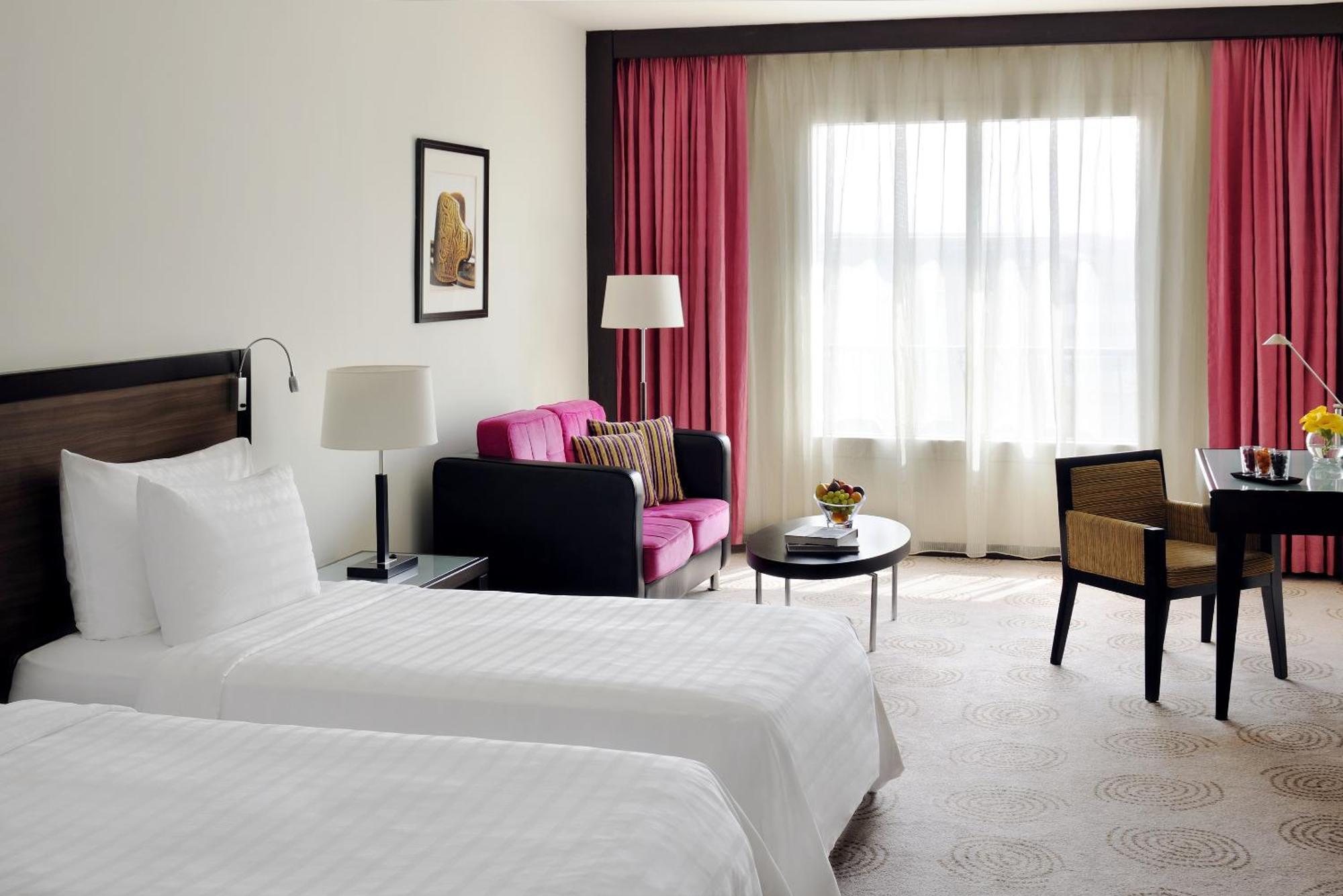 AVANI Executive Room Early Check & Late Check-Out Happy Hours Section Rooftop Pool Access